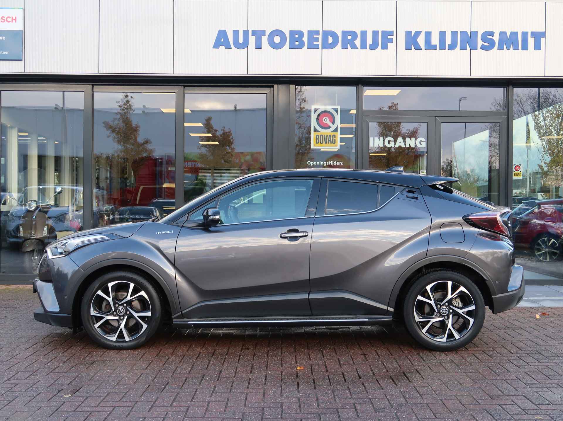 Toyota C-HR 1.8 Hybrid Business Intro | Leder | Stoelverw | JBL | Camera | Park-Assist - 3/28