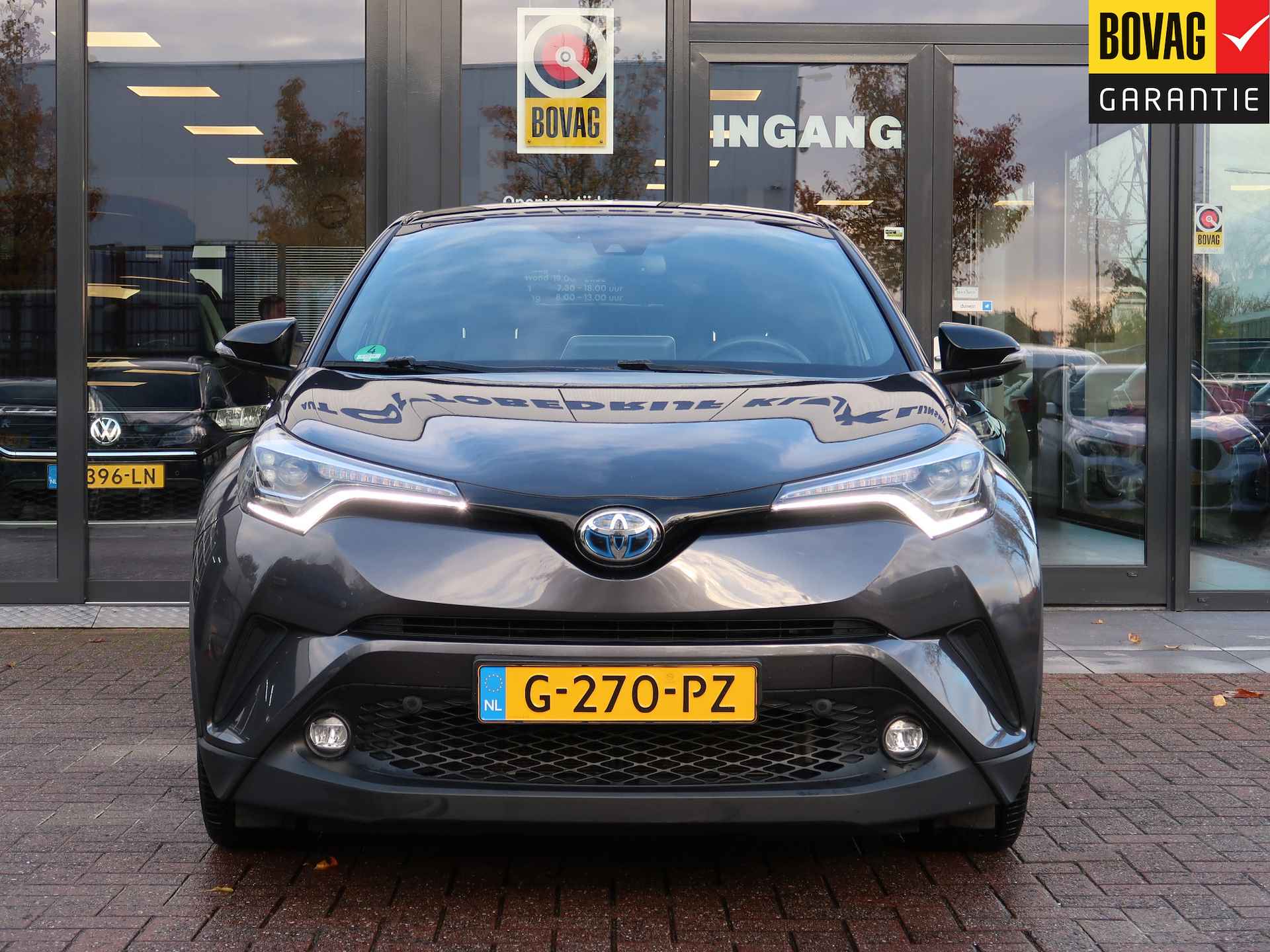 Toyota C-HR 1.8 Hybrid Business Intro | Leder | Stoelverw | JBL | Camera | Park-Assist - 4/28