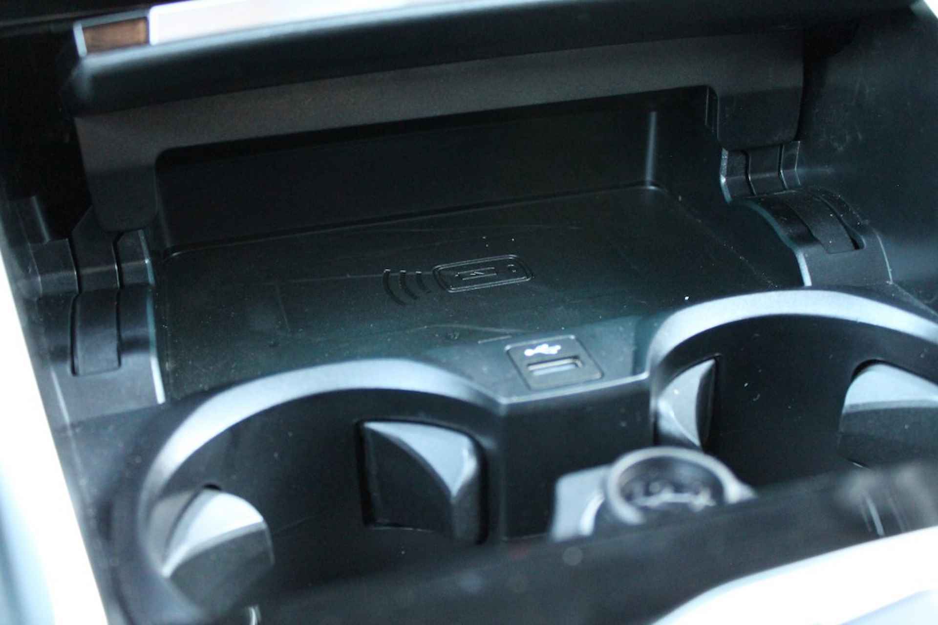 BMW 3-serie Touring 320e - Wide Screen - Elektrische stoelen + Memory - 40/51