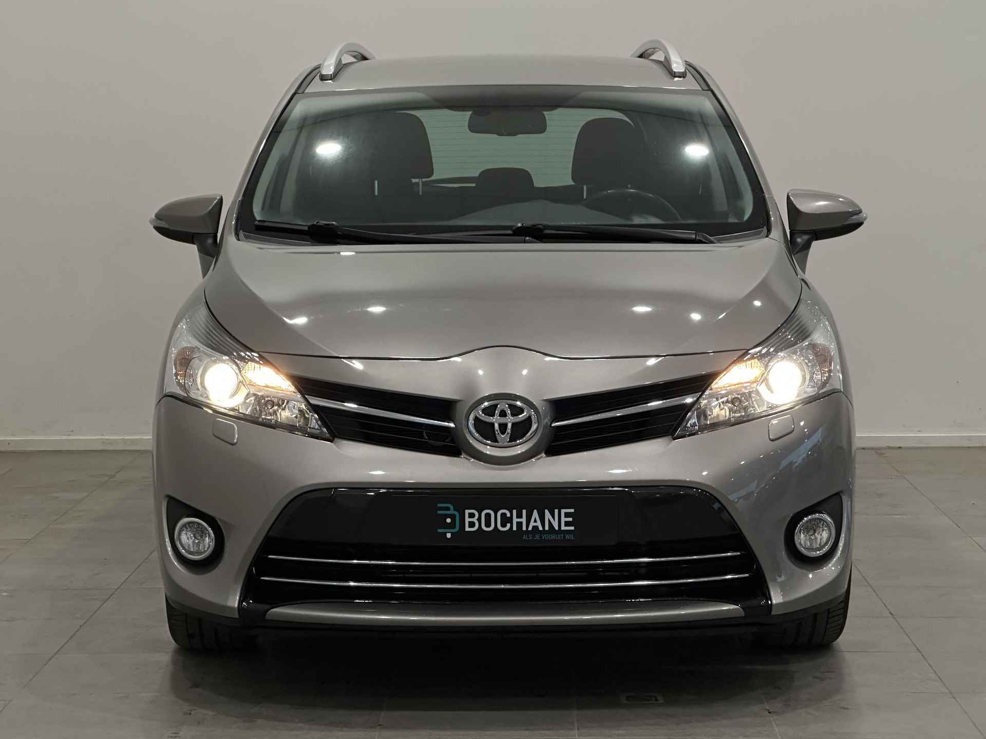 Toyota Verso 1.8 VVT-i Aspiration 7p. CLIMA | CRUISE | CAMERA | NAVI | - 4/22