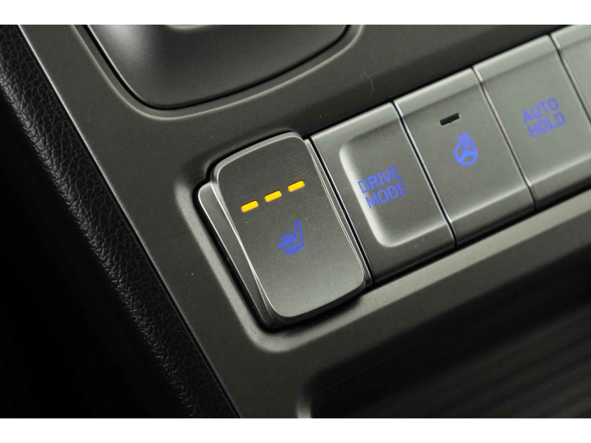 Hyundai KONA EV 39 kWh | na subsidie 17395 | Navigatie | Stoelverwarming | Zondag Open! - 38/45