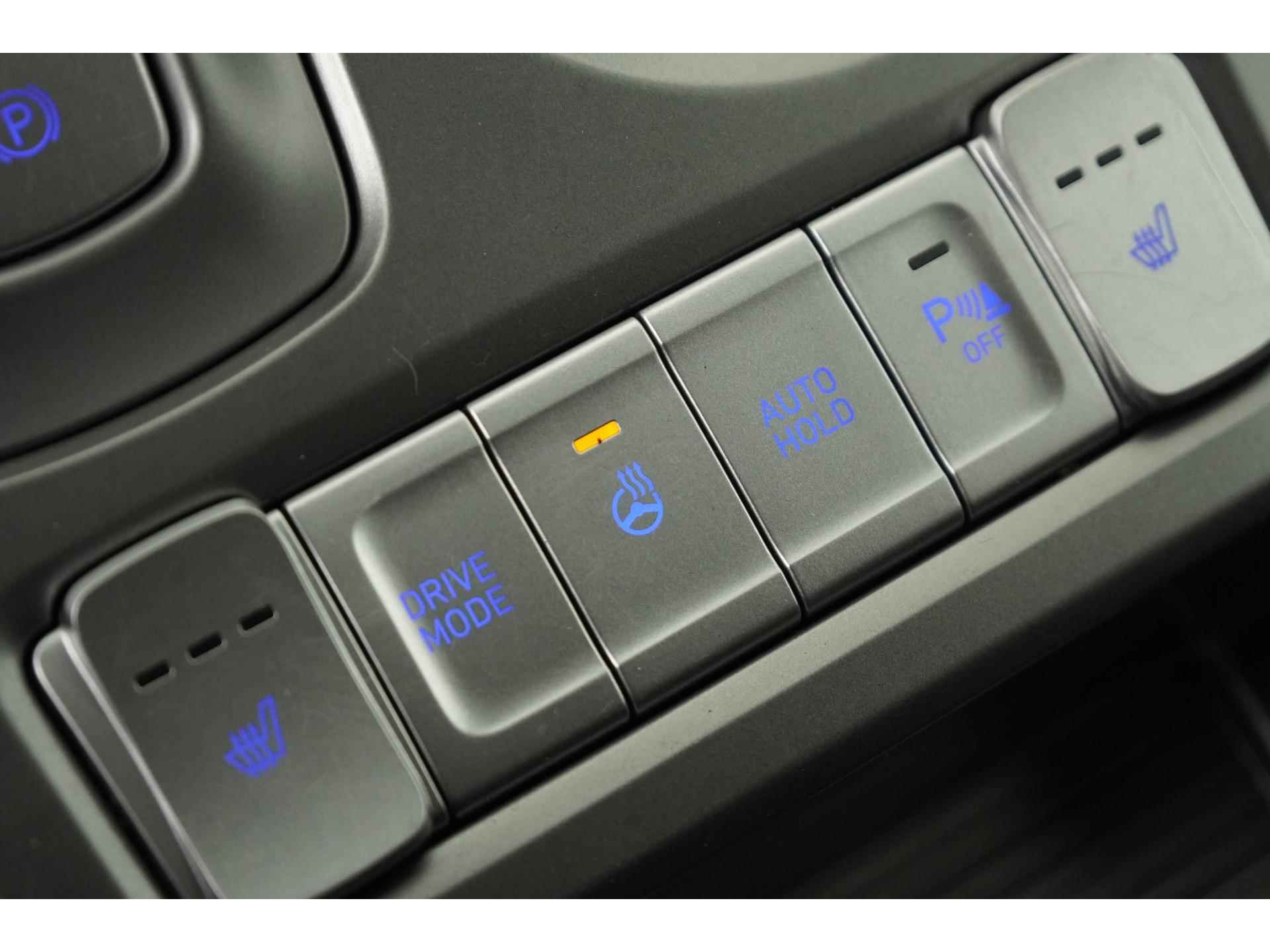 Hyundai KONA EV 39 kWh | na subsidie 17395 | Navigatie | Stoelverwarming | Zondag Open! - 39/45