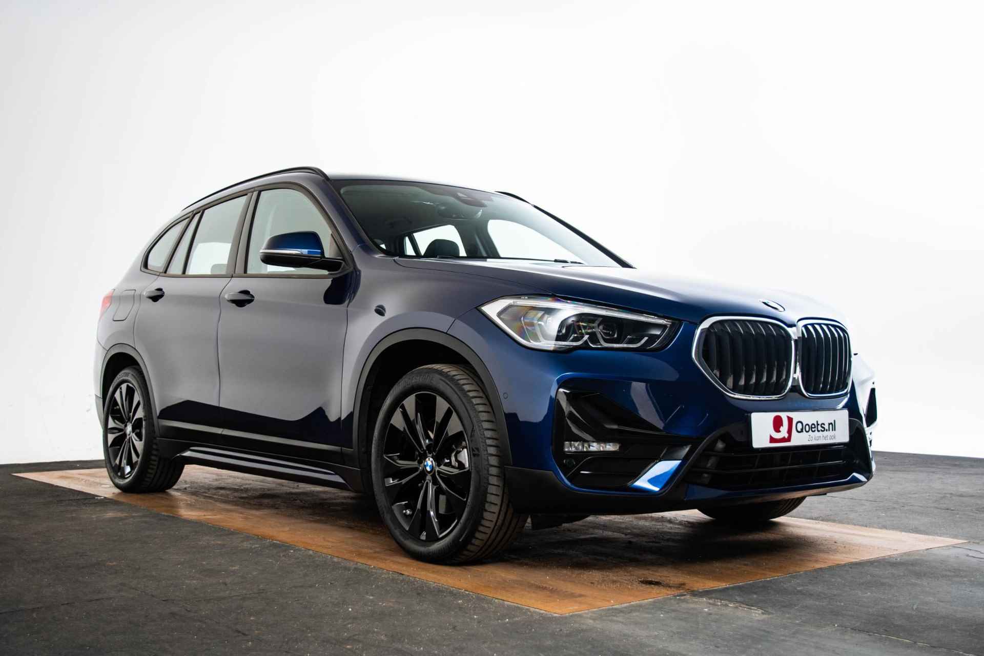 BMW X1 xDrive25e High Executive Sport Line - Trekhaak - Park Assistant - Elektrische Achterklep - Cruise control - Elektrisch verwarmbare voorstoelen - Hifi - Automatisch dimmende binnen/buitenspiegel - LED koplampen - - 22/65