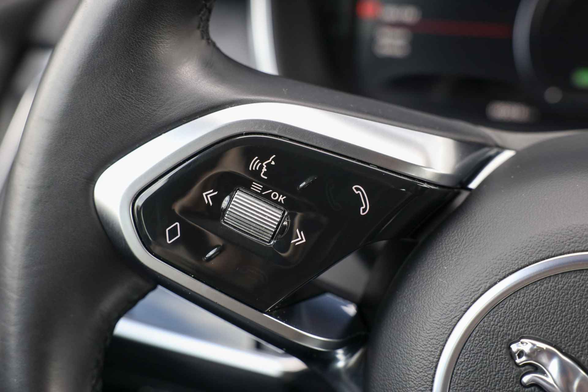 Jaguar I-PACE EV400 90 kWh SOH 89% ✅ Stoelverw ✅ 20inch ✅ Meridian - 26/40