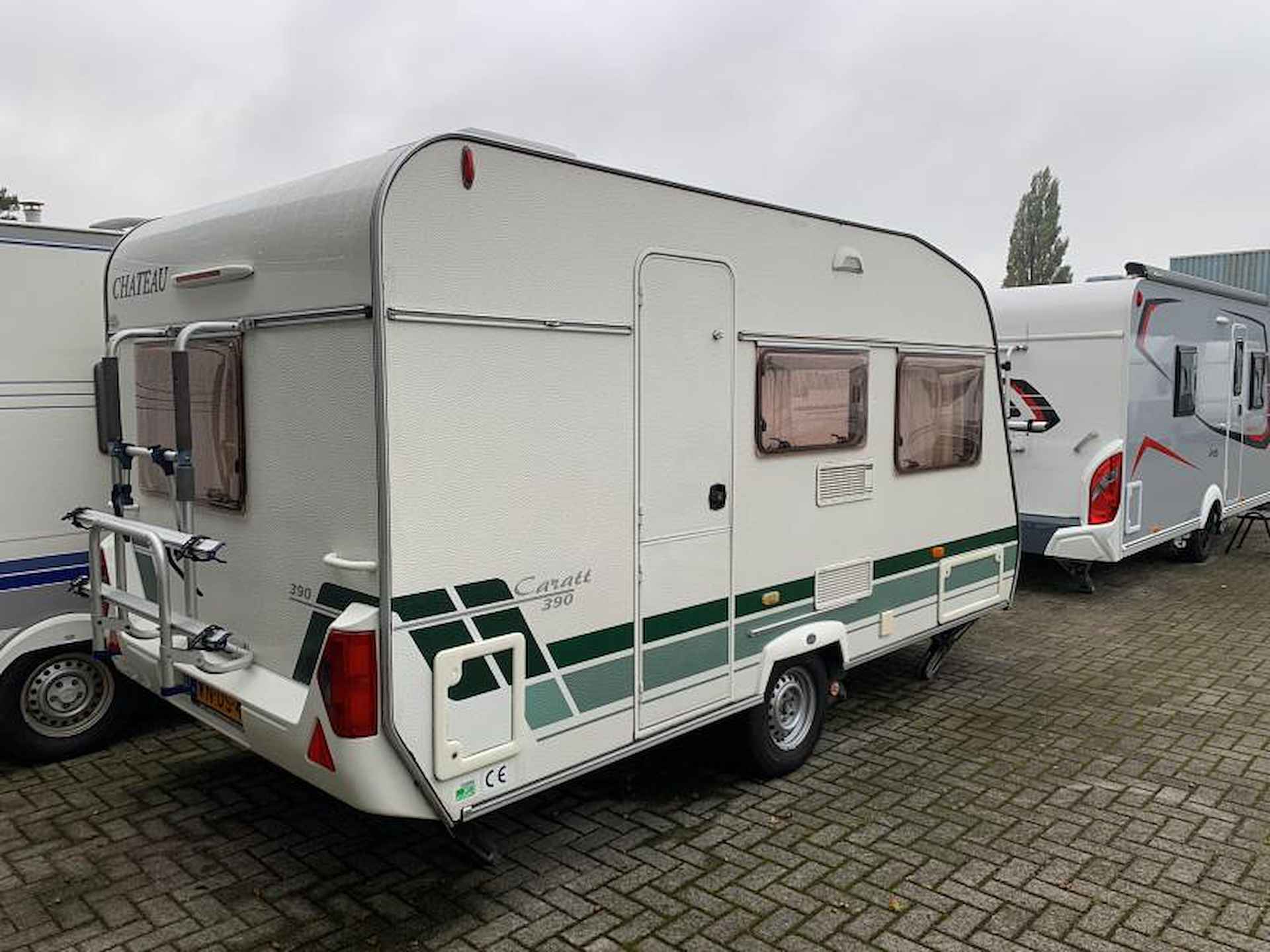 Chateau Caratt 390 TZF Mover/Fietsdr./Voortent - 3/13