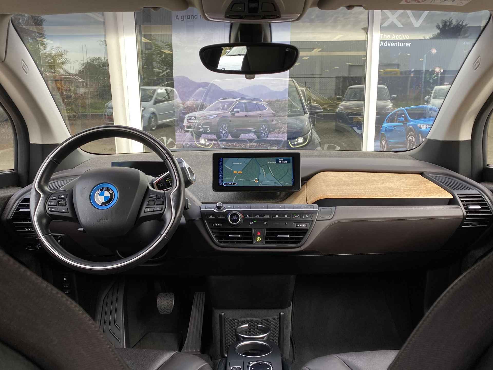 BMW i3 Range Extender Comfort | Adaptieve Cruise control | Navigatie | Achteruitrijcamera | Lederen bekleding | Verwarmde Voorstoelen | Panoramadak | - 6/38