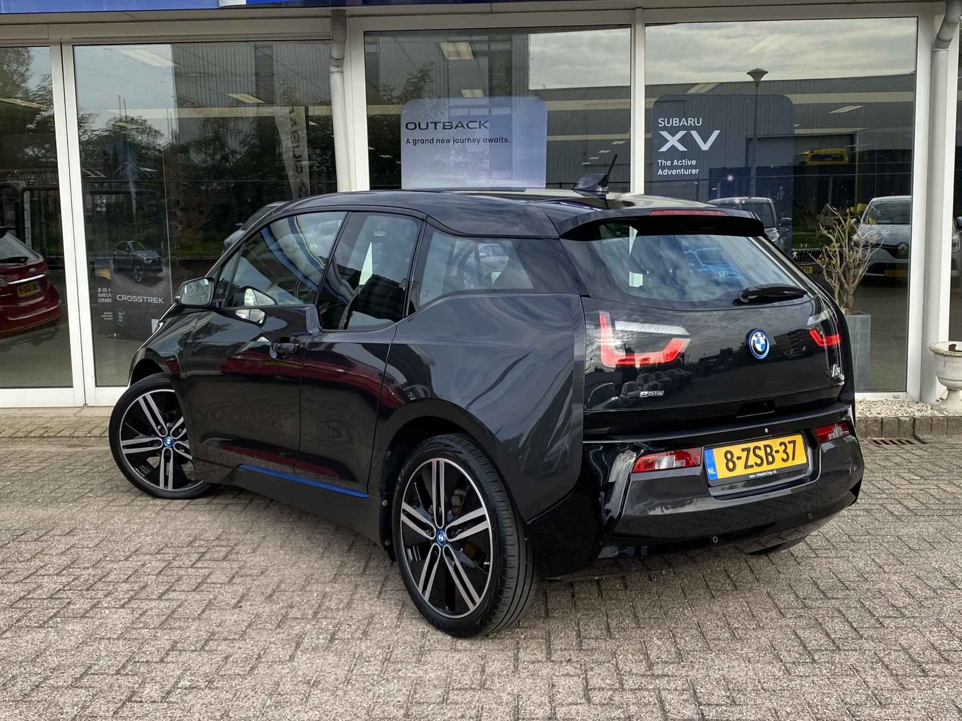 BMW i3 Range Extender Comfort | Adaptieve Cruise control | Navigatie | Achteruitrijcamera | Lederen bekleding | Verwarmde Voorstoelen | Panoramadak | - 8/38