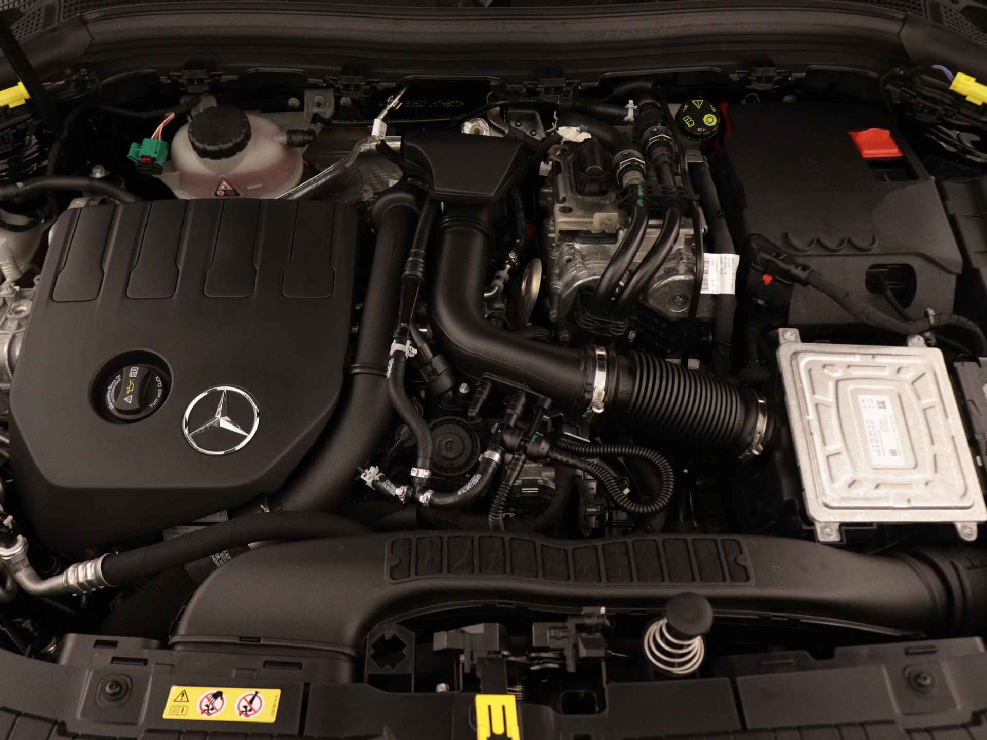 Mercedes-Benz GLA 250 e AMG Plug-In Hybride | Achteruitrijcamera | Multibeam-Koplampen | Elektrische Achterklep | Sfeerverlichting | Inclusief 24 maanden MB Certified garantie voor Europa. - 40/44