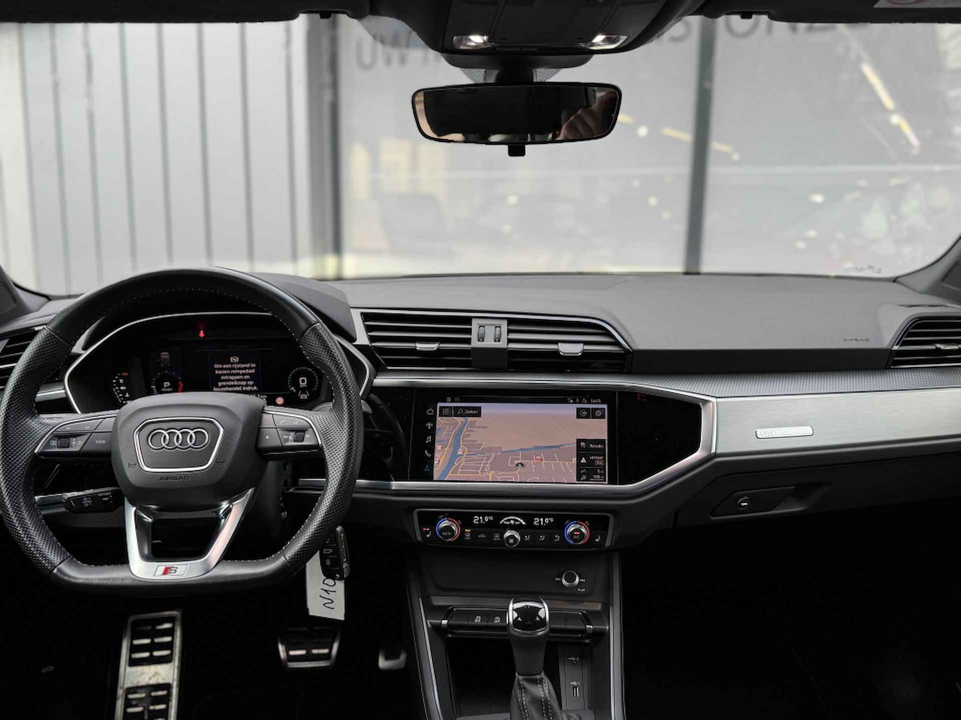 Audi Q3 35 TFSI S edition - 9/17