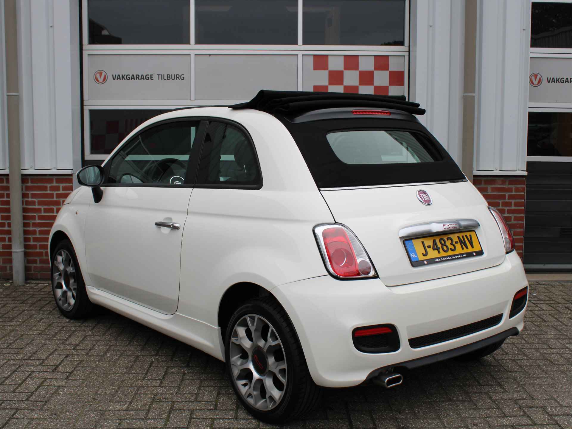 Fiat 500C 1.2 Lounge Sport Airco/Bluetooth/Halfleer/16inchLMV - 4/50