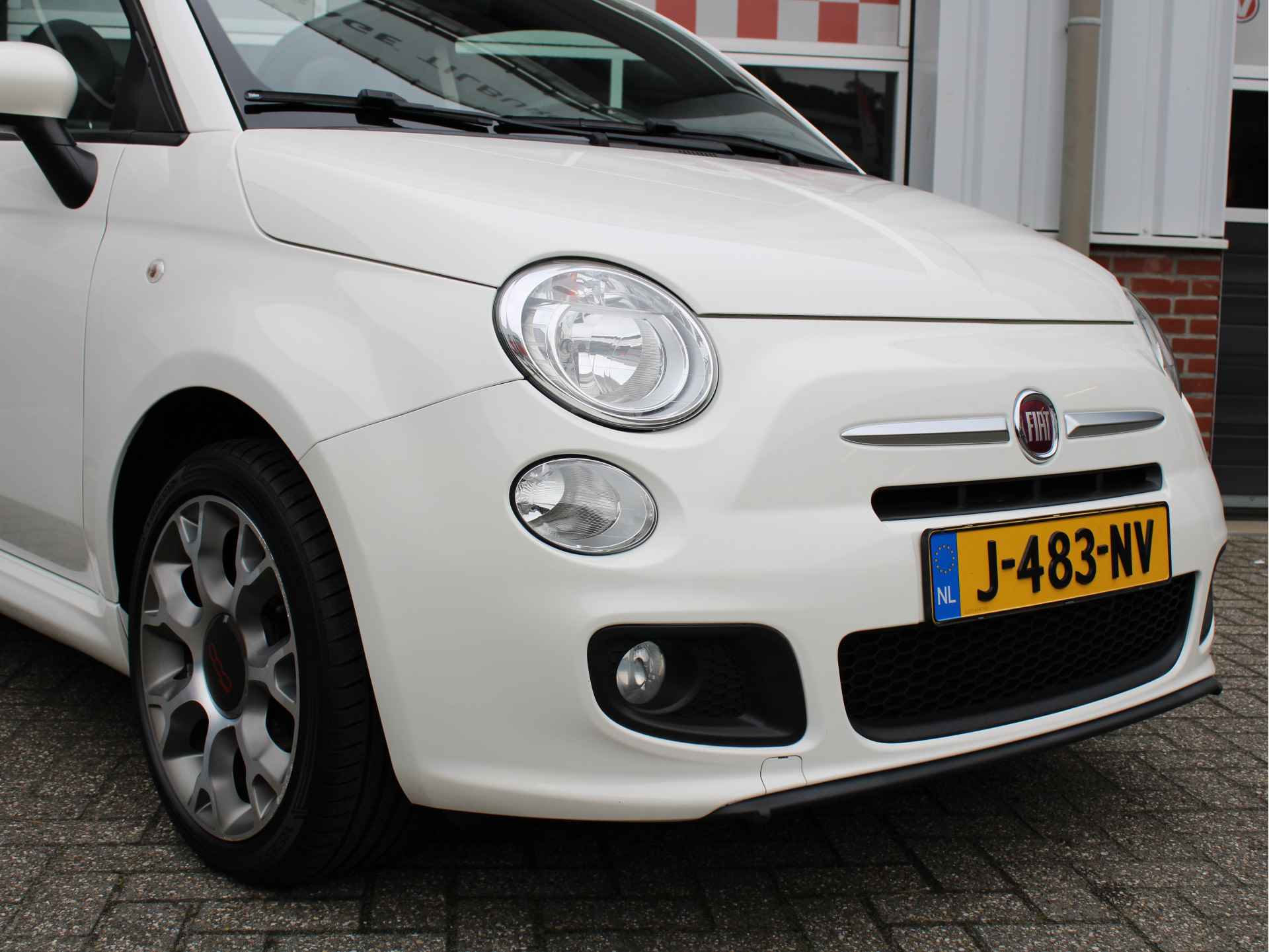 Fiat 500C 1.2 Lounge Sport Airco/Bluetooth/Halfleer/16inchLMV - 37/50