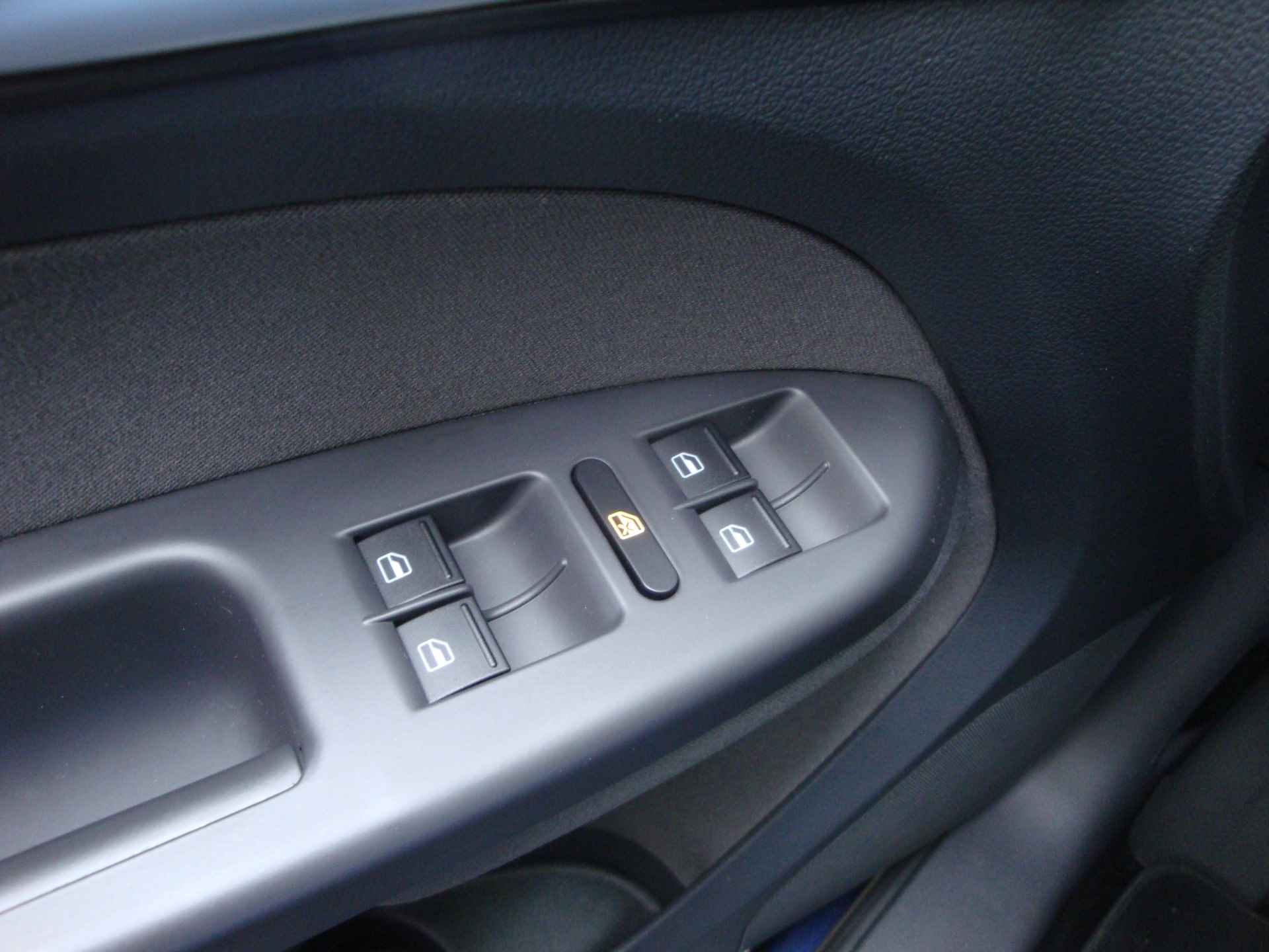 Volkswagen Touran 1.2 TSI Comfortline BlueMotion 7p. / Navigatie - 16/22