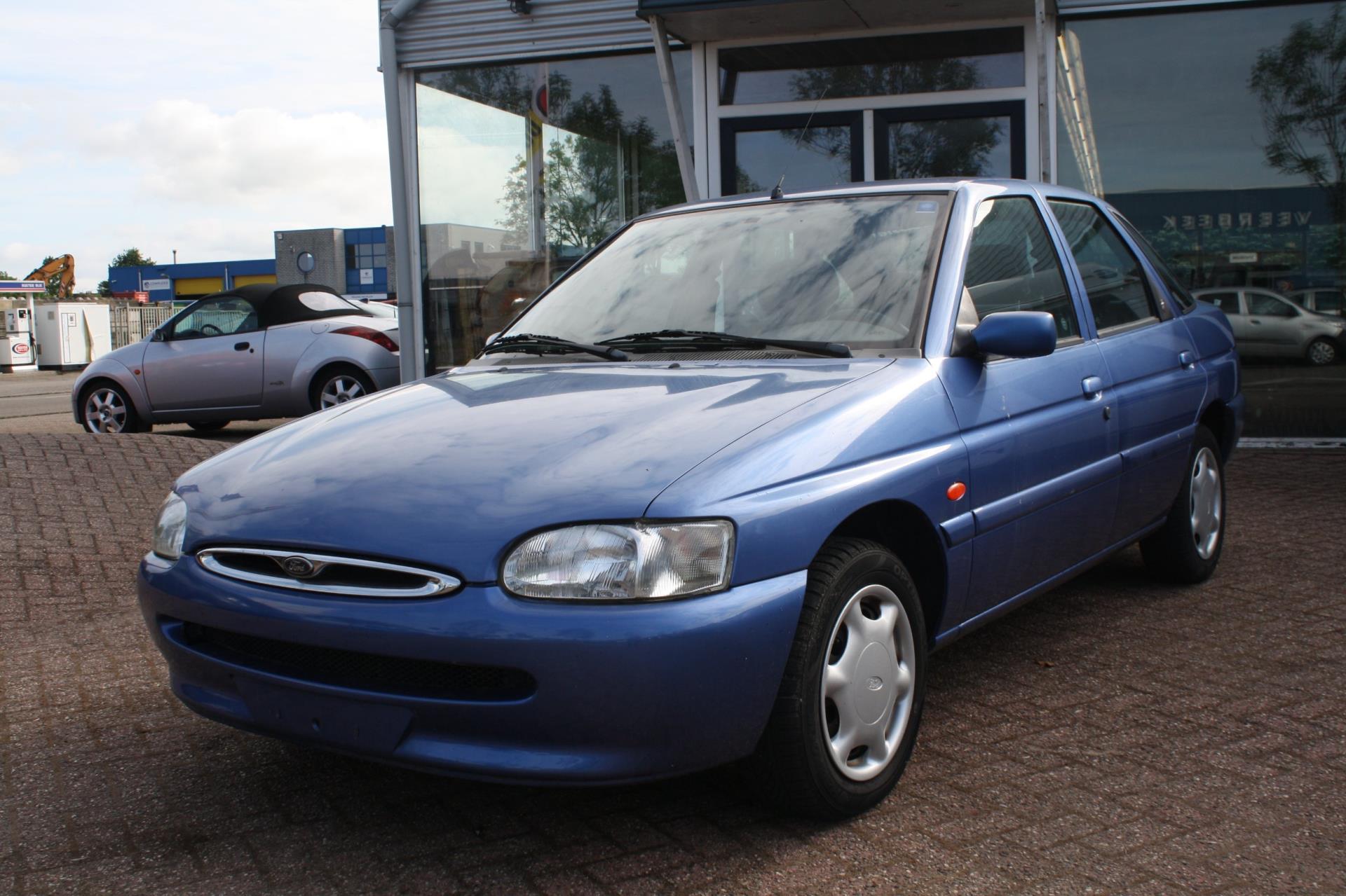 Ford Escort 1.6 Ghia