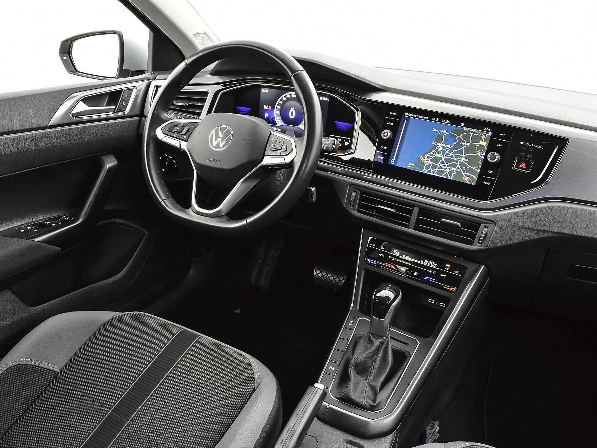 Volkswagen Polo 1.0 Tsi 95pk DSG Style | Navigatie | Climatronic | P-Sensoren | App-Connect | IQ.Light | 16'' Inch | Garantie t/m 15-02-2026 of 100.000km - 16/34