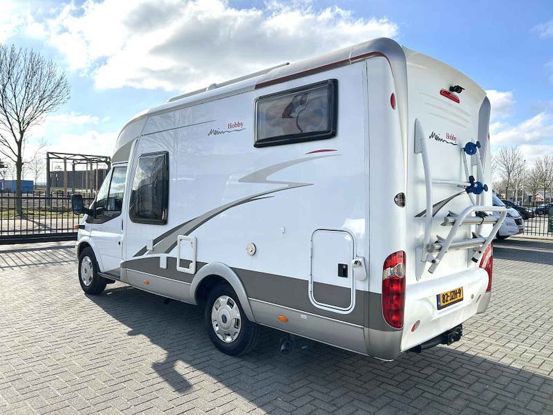 Hobby T 500 Dwarsbed/2007/6.0m/Euro-4 - 4/23