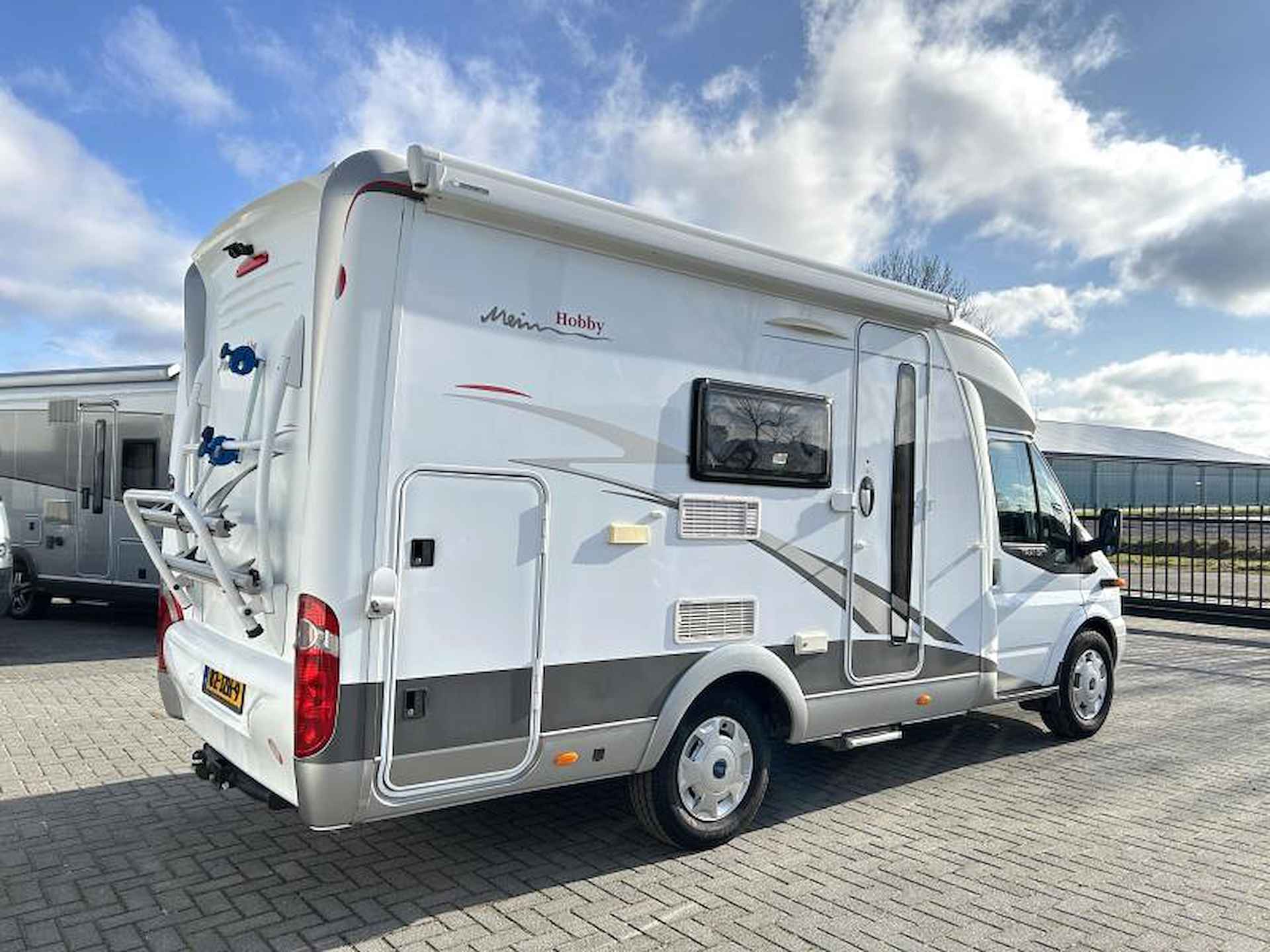 Hobby T 500 Dwarsbed/2007/6.0m/Euro-4 - 5/23