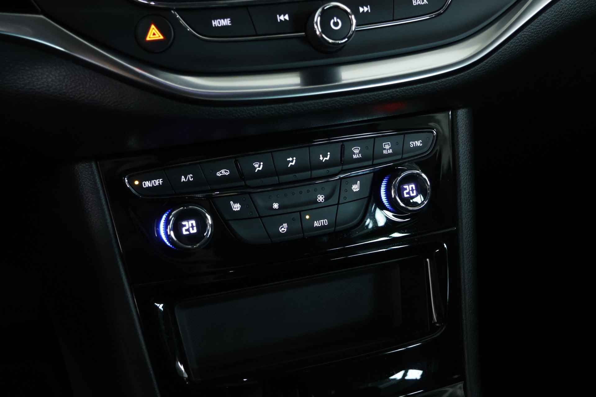 Opel Astra Sports Tourer 1.2 Elegance / Navi / LED / CarPlay / Cam / Clima - 13/25