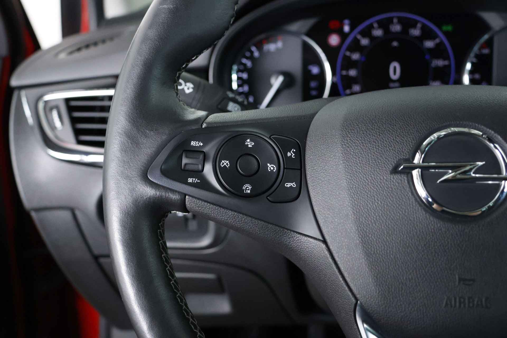 Opel Astra Sports Tourer 1.2 Elegance / Navi / LED / CarPlay / Cam / Clima - 14/25