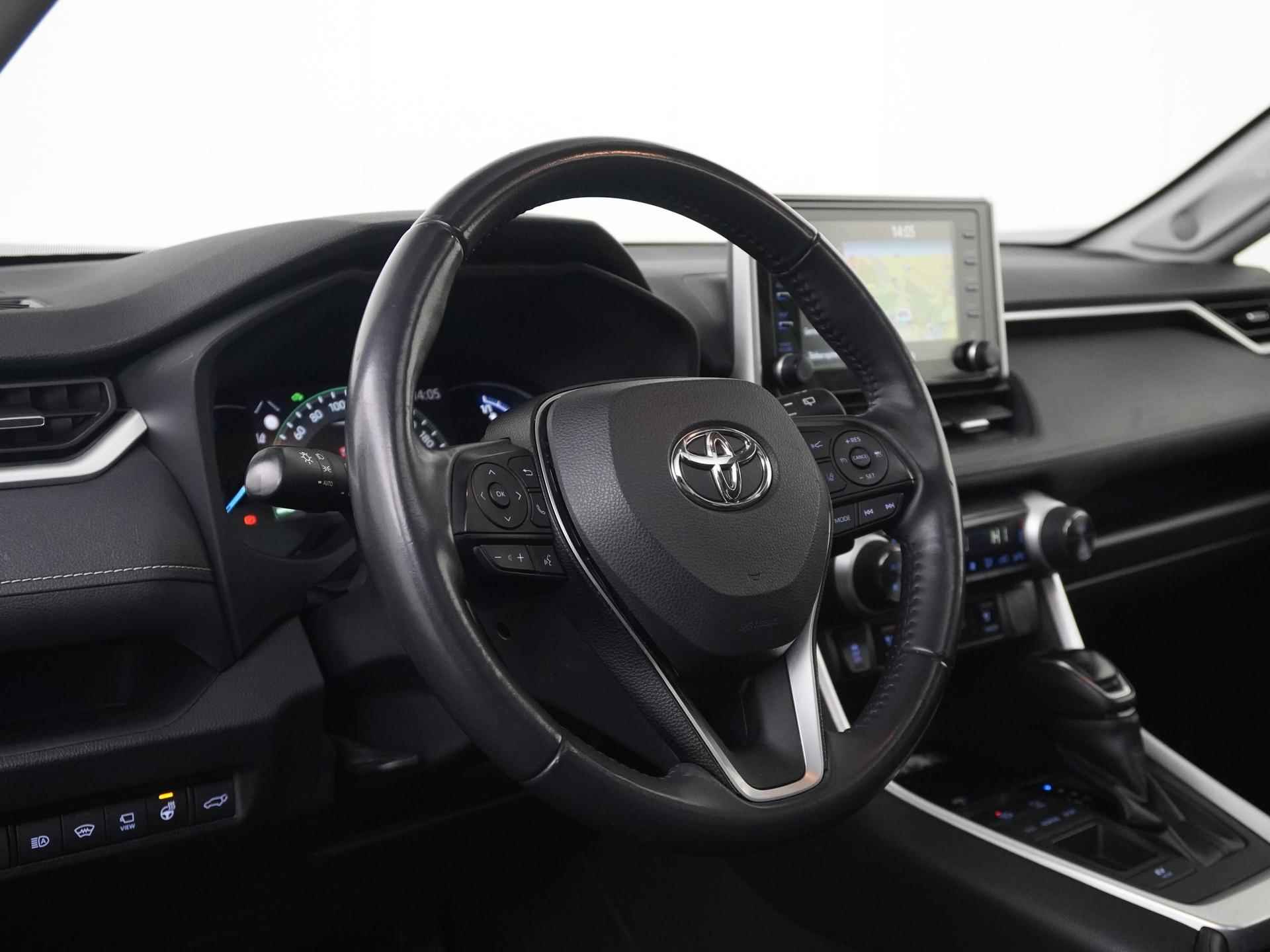 Toyota RAV4 2.5 Hybrid Executive | Trekhaak | Panoramadak | Leder | 360 Camera | Zondag Open! - 34/41