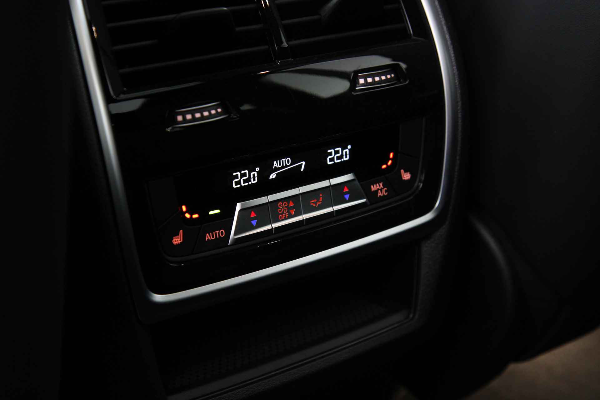 Alpina XB7 SWITCH-TRONIC Allrad - Carbon Black - 32/45