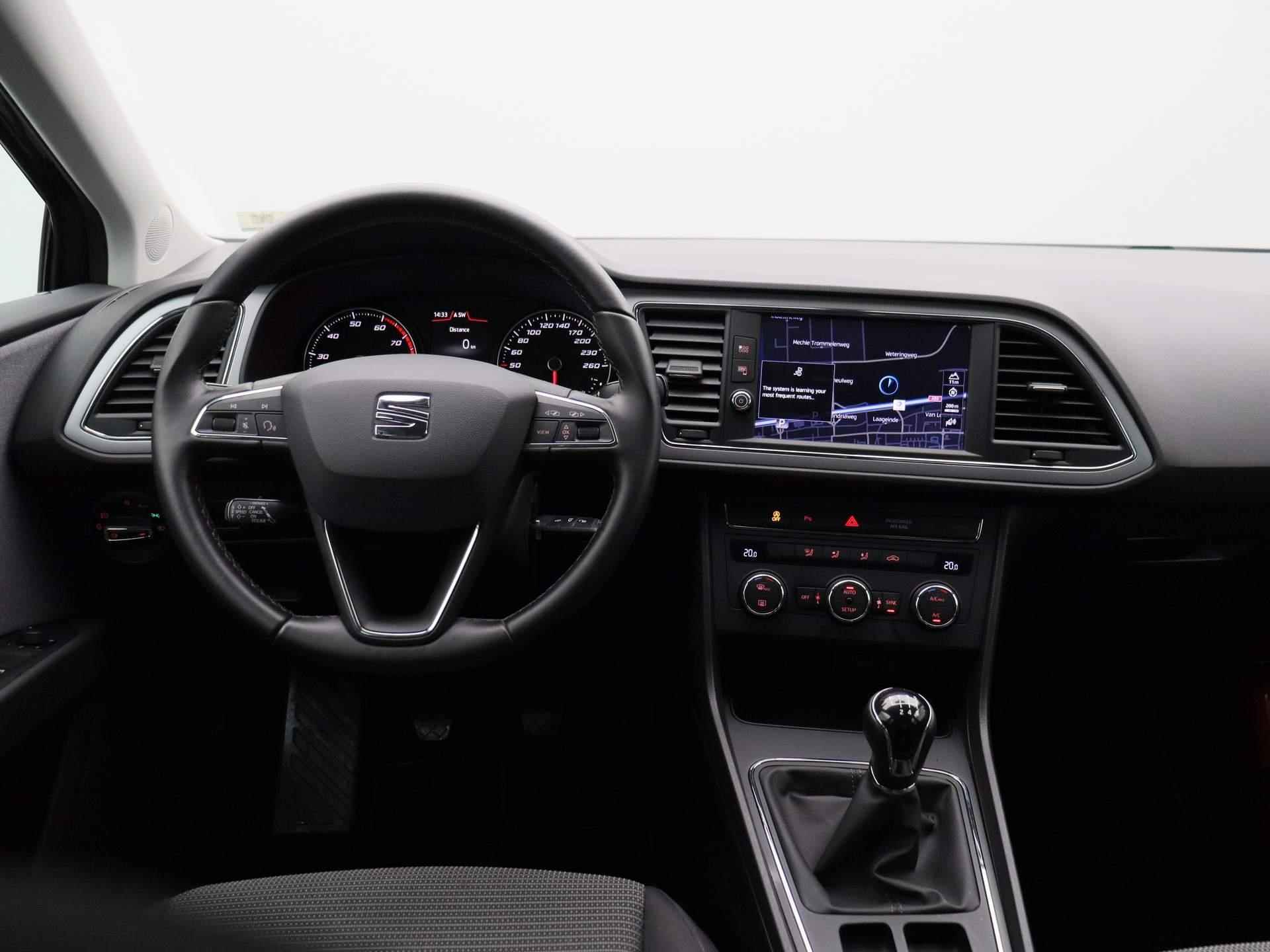 SEAT Leon ST 1.0 EcoTSI Style | Navigatie | LED | Parkeersensoren | Climate Control - 8/35