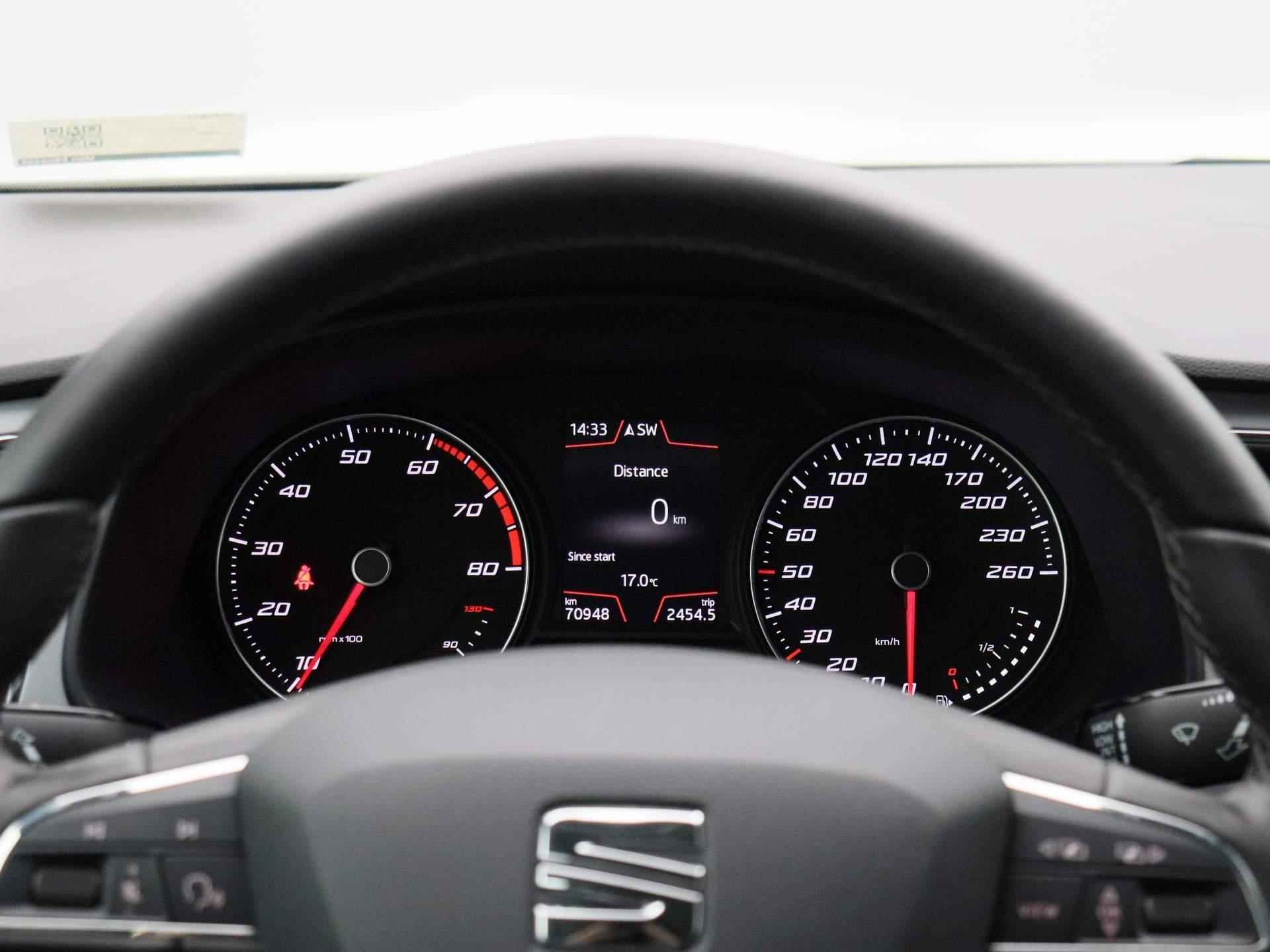 SEAT Leon ST 1.0 EcoTSI Style | Navigatie | LED | Parkeersensoren | Climate Control - 9/35
