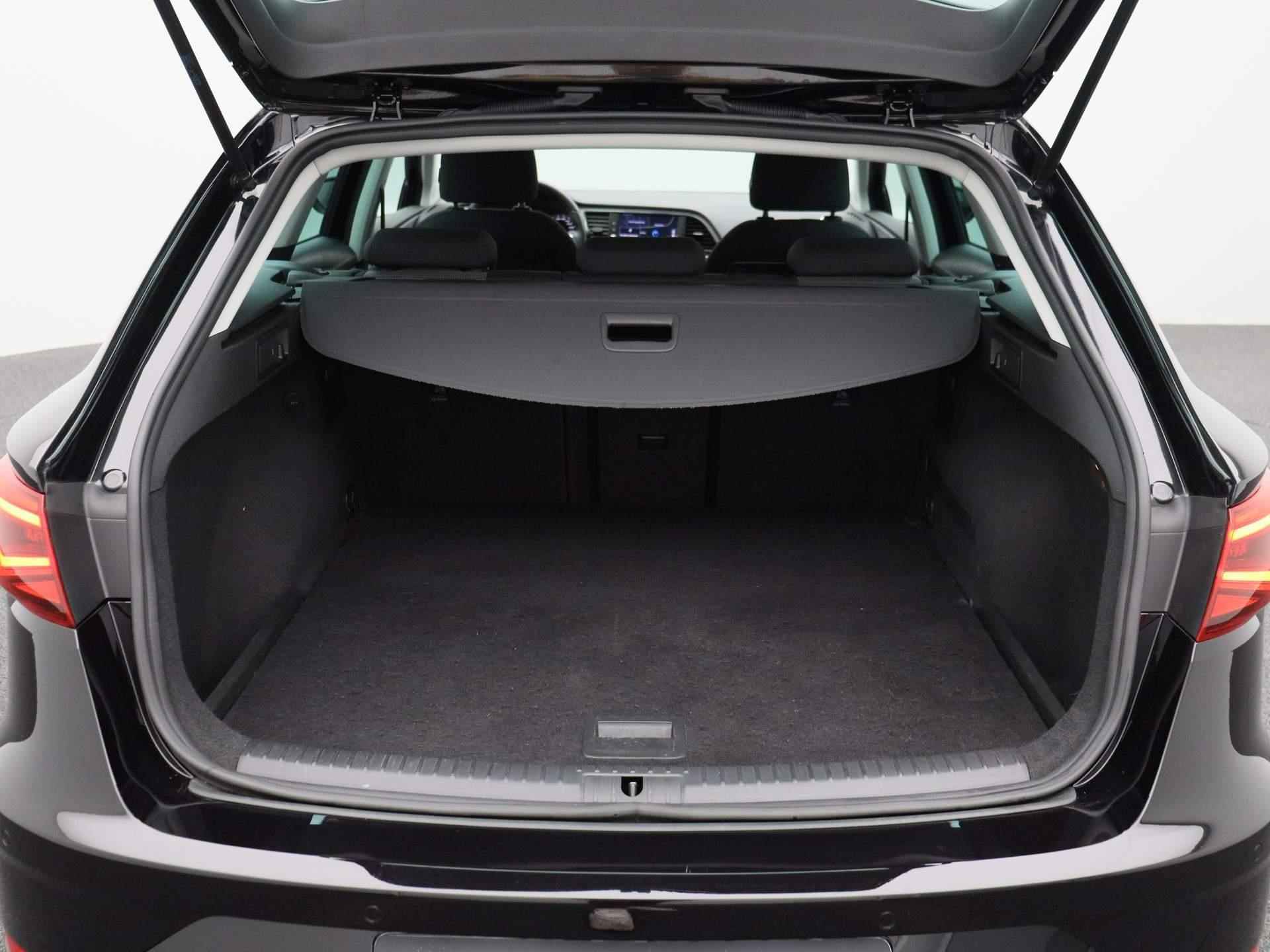 SEAT Leon ST 1.0 EcoTSI Style | Navigatie | LED | Parkeersensoren | Climate Control - 15/35