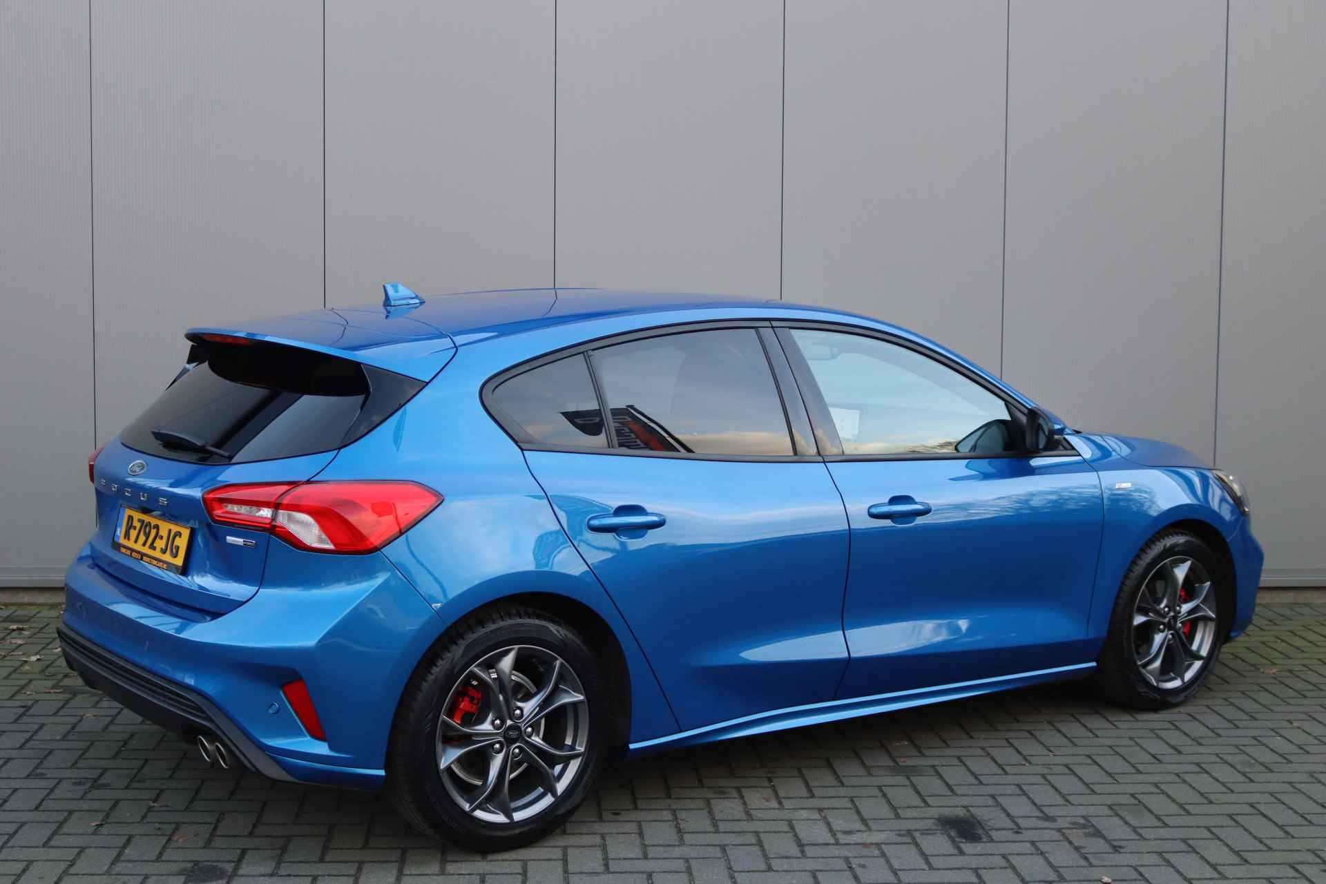 Ford Focus 125PK EcoBoost Hybrid ST Line Business Navigatie/Camera/Cruise-Control/Winter-Pack - 5/30