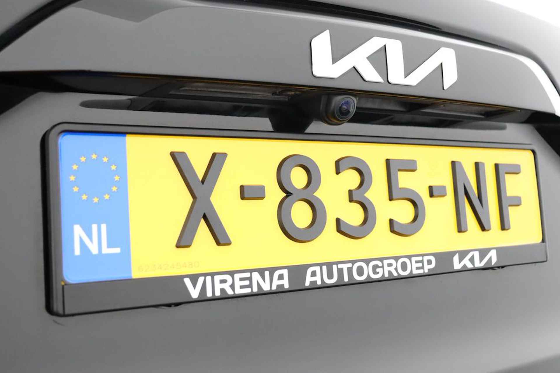 Kia Niro 1.6 GDi PHEV Edition - LED koplampen - Stoel en stuurwiel verwarming - Navigatie - Cruise Control Adaptief - Apple CarPlay / Android Auto -  Achteruitrijcamera - Fabrieksgarantie tot 12-2029 - 18/44