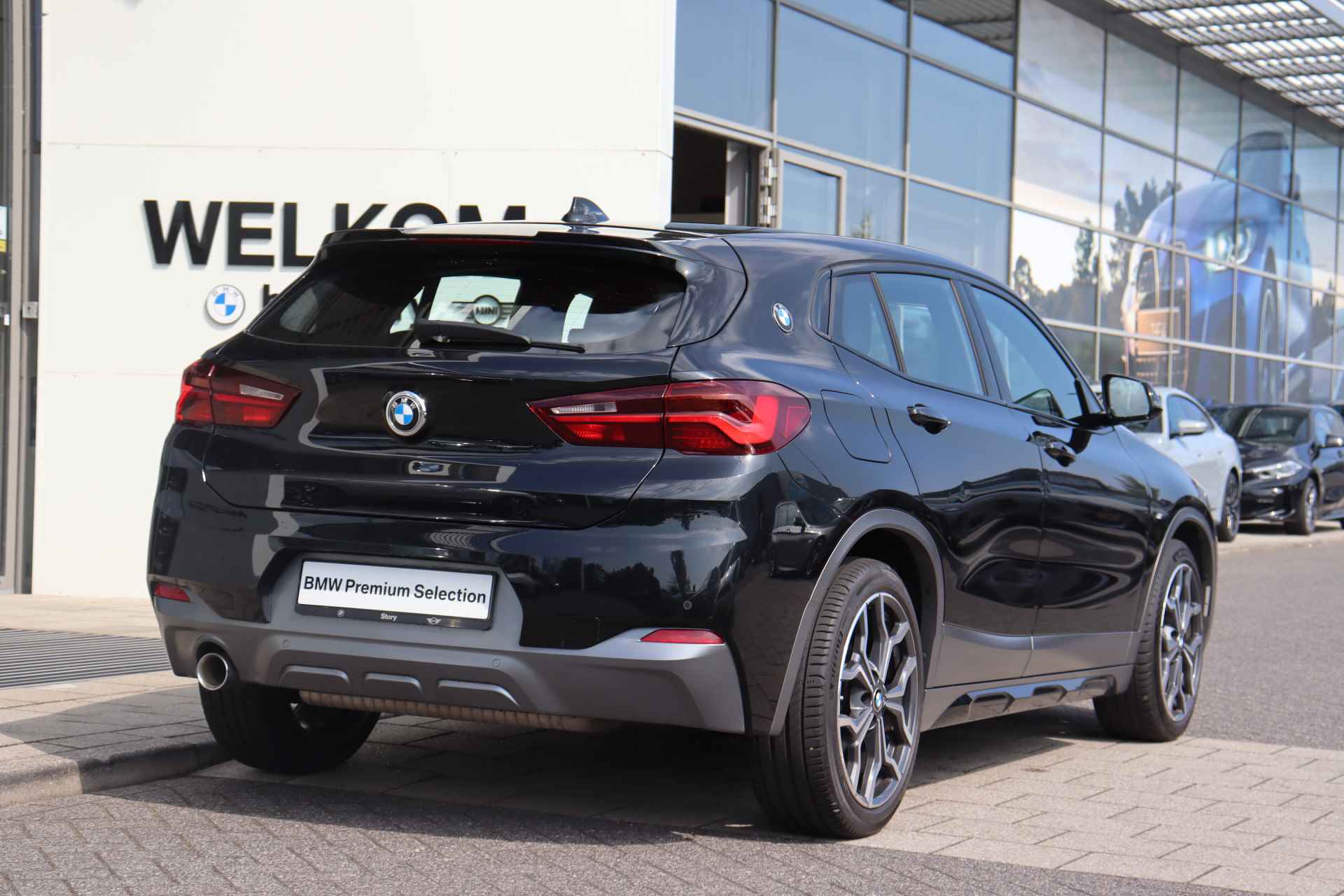 BMW X2 sDrive18i High Executive M Sport Automaat / Adaptieve LED / Sportstoelen / Head-Up / M Sportonderstel / Park Assistant / Stoelverwarming / Leder - 9/30