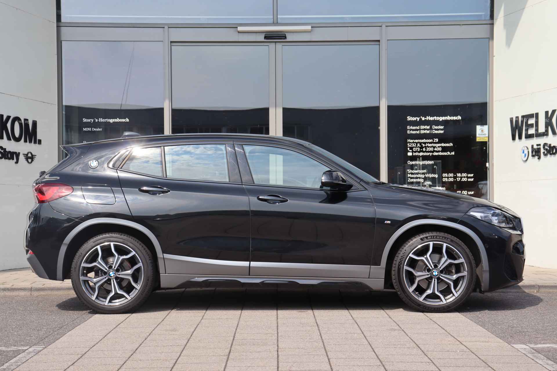 BMW X2 sDrive18i High Executive M Sport Automaat / Adaptieve LED / Sportstoelen / Head-Up / M Sportonderstel / Park Assistant / Stoelverwarming / Leder - 10/30