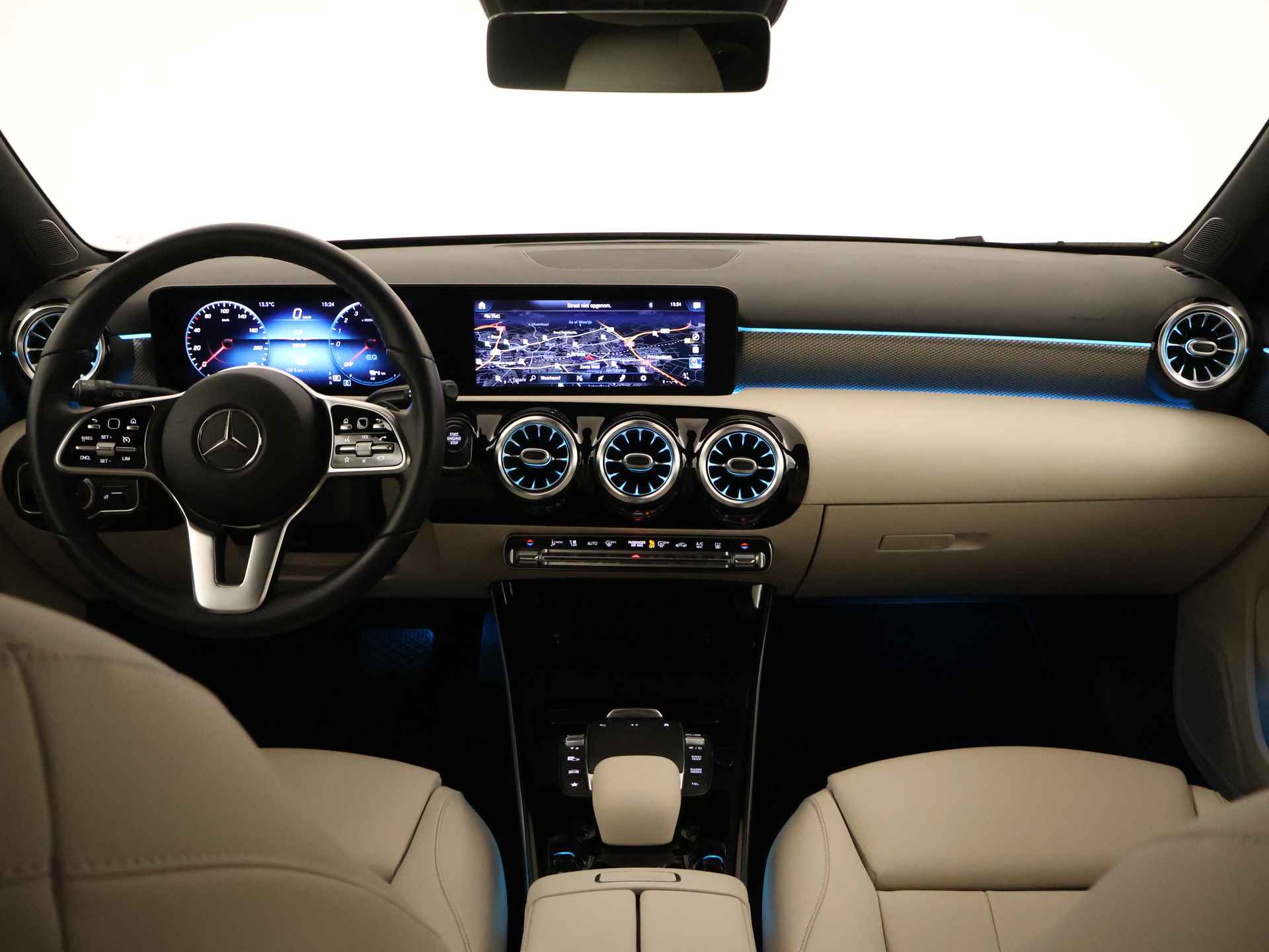 Mercedes-Benz A-Klasse 250 e Business Solution Luxury | Trekhaak | Sfeerverlichting | Achteruitrijcamera | | Inclusief 24 maanden MB Certified garantie voor Europa. - 6/45