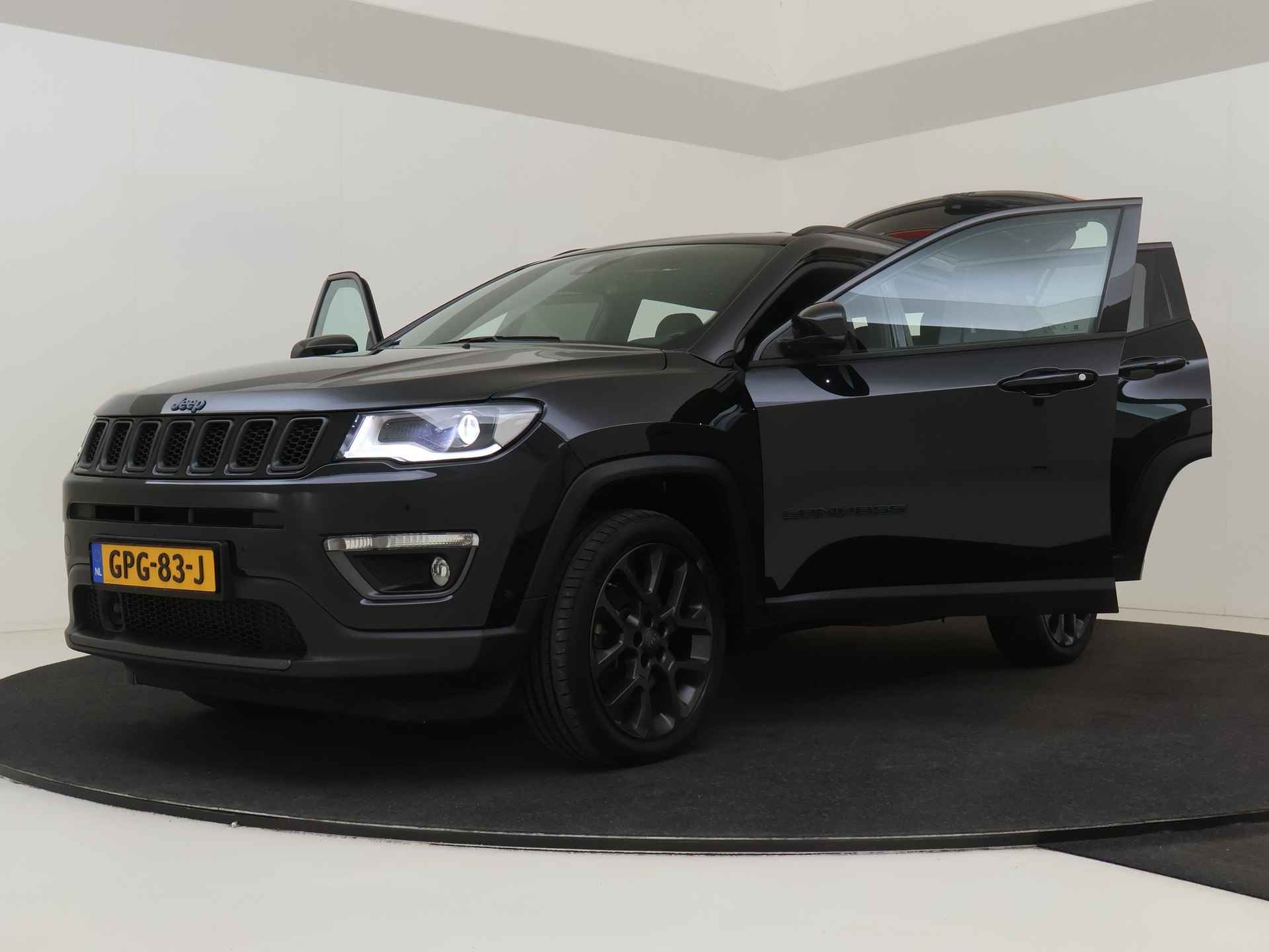 Jeep Compass 4xe 240 Plug-in Hybrid 4WD Electric S | Trekhaak | Leder | Black Edition | STOERE UITVOERING! - 11/56