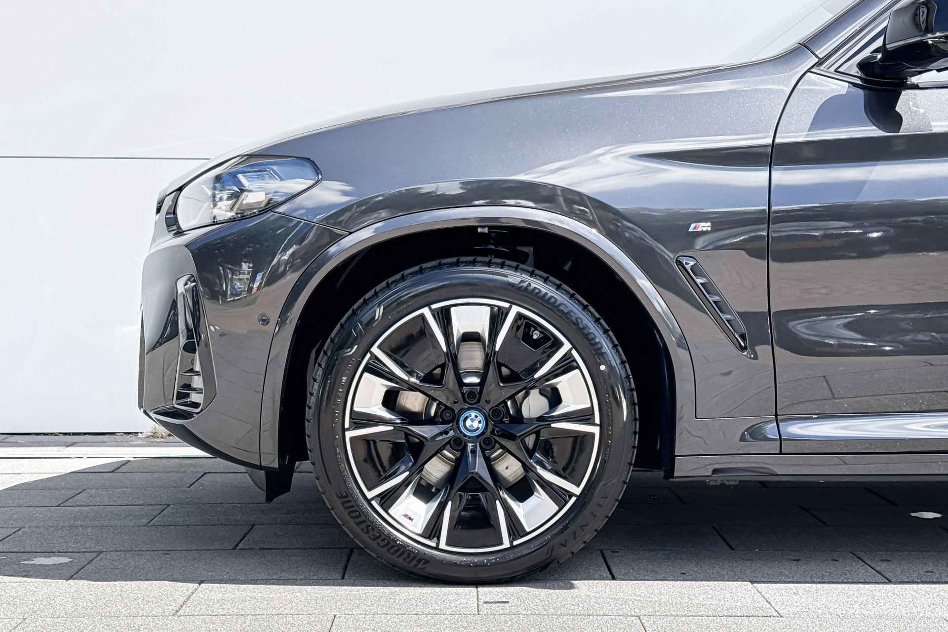 BMW iX3 High Executive Edition - 3/26