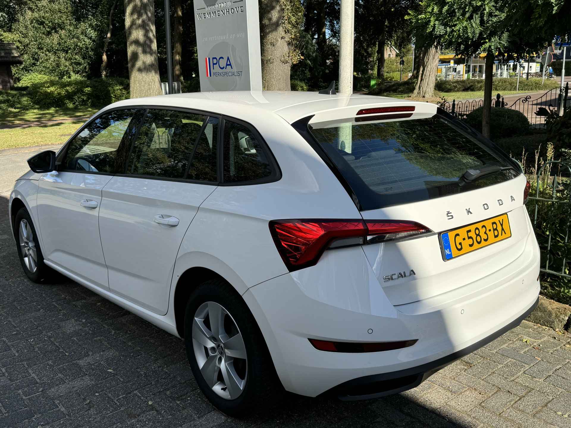 Škoda Scala 1.0 TSI Ambition Alu wielen/Airco-Ecc/Navigatie/Mistl - 37/44