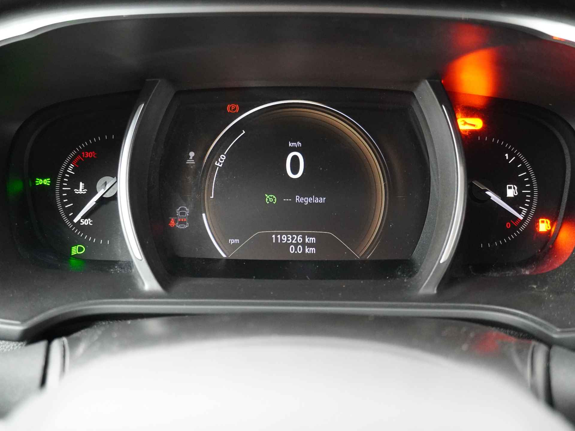 Renault Mégane Estate 1.2 TCe Zen - Navigatie - Climate Control - Lichtmetalen velgen - 12 maanden BOVAG garantie - 24/44