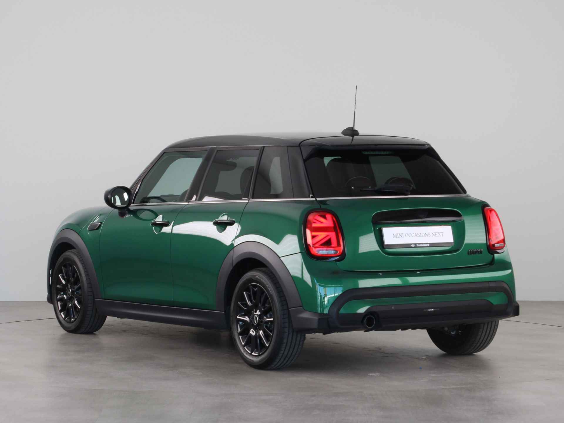 MINI 5-deurs Cooper Camden Edition Aut. - 12/23