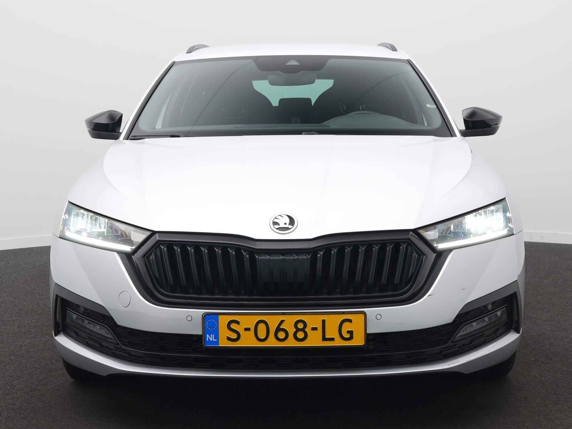 Skoda Octavia Combi 1.0 TSI Sport Business / Elektr. Trekhaak / Navigatie / CarPlay - 2/55