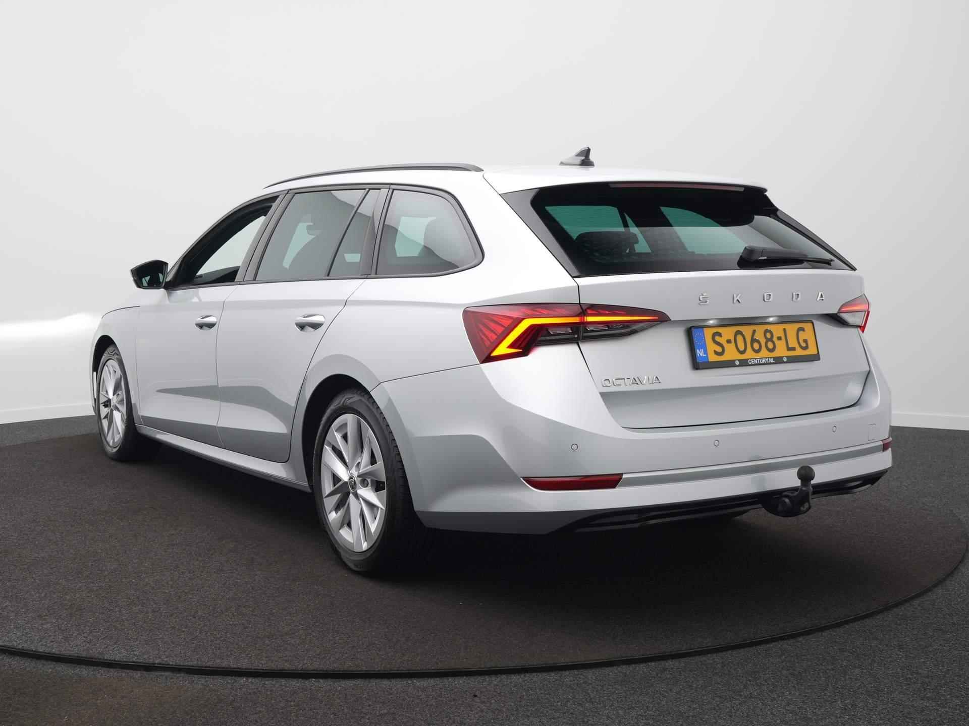 Skoda Octavia Combi 1.0 TSI Sport Business / Elektr. Trekhaak / Navigatie / CarPlay - 7/55