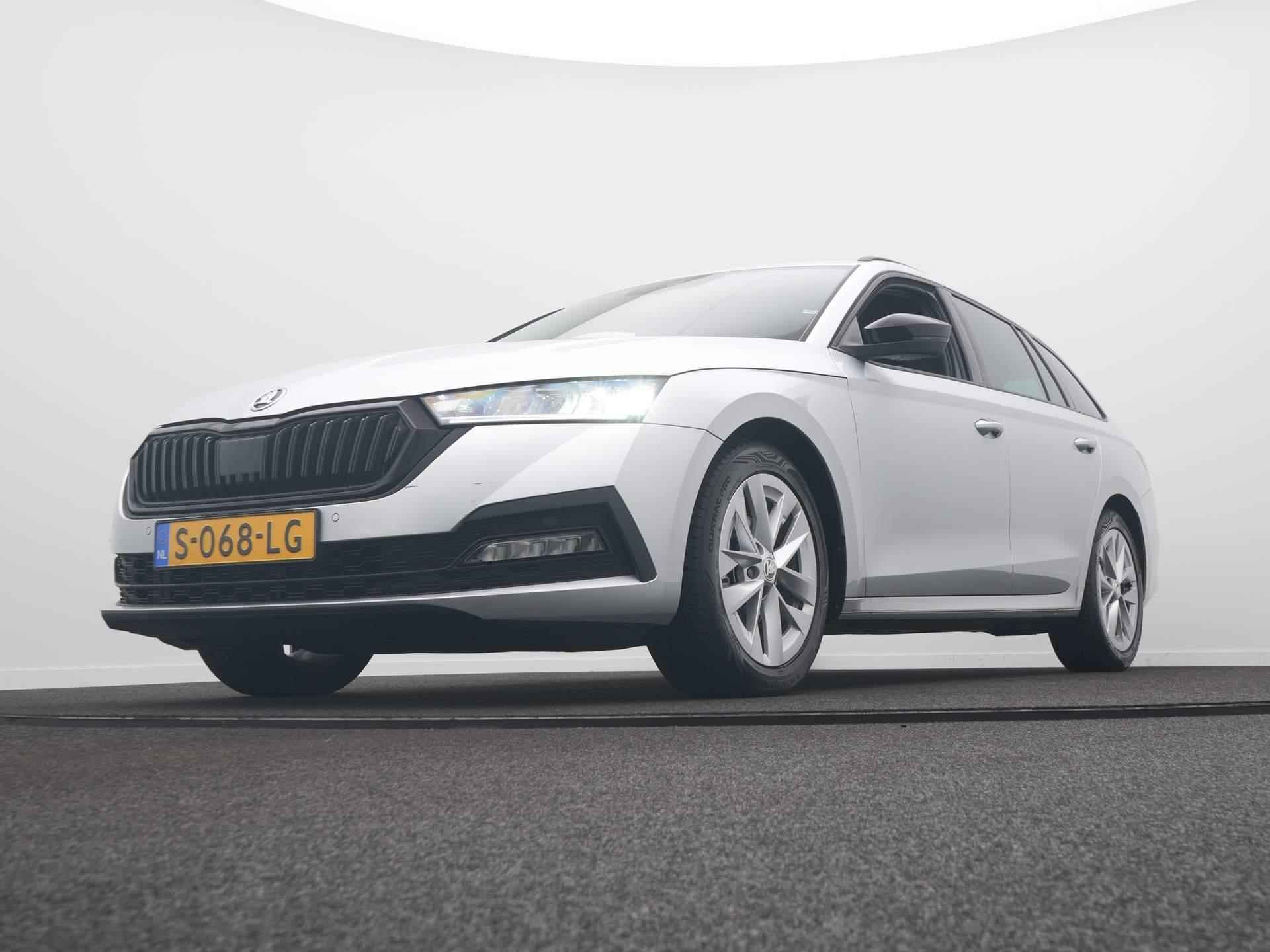 Skoda Octavia Combi 1.0 TSI Sport Business / Elektr. Trekhaak / Navigatie / CarPlay - 9/55