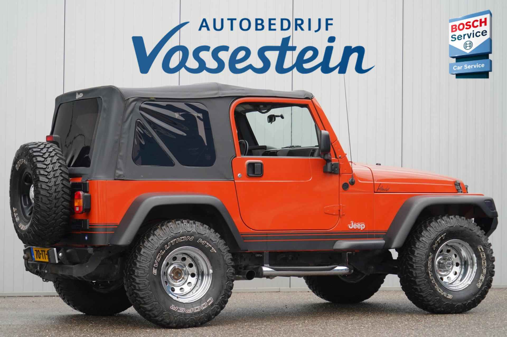 Jeep Wrangler 4.0i Softtop / 58dkm NAP / Uniek! / 6-Cilinder / Bestop dak / Ledbar / Org. Nederlands - 2/33