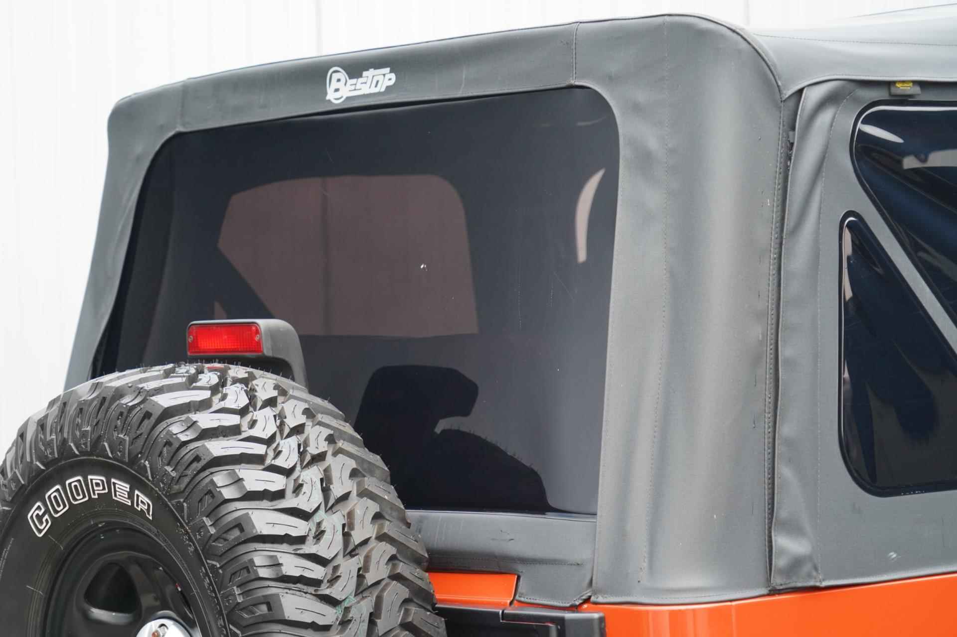 Jeep Wrangler 4.0i Softtop / 58dkm NAP / Uniek! / 6-Cilinder / Bestop dak / Ledbar / Org. Nederlands - 21/33