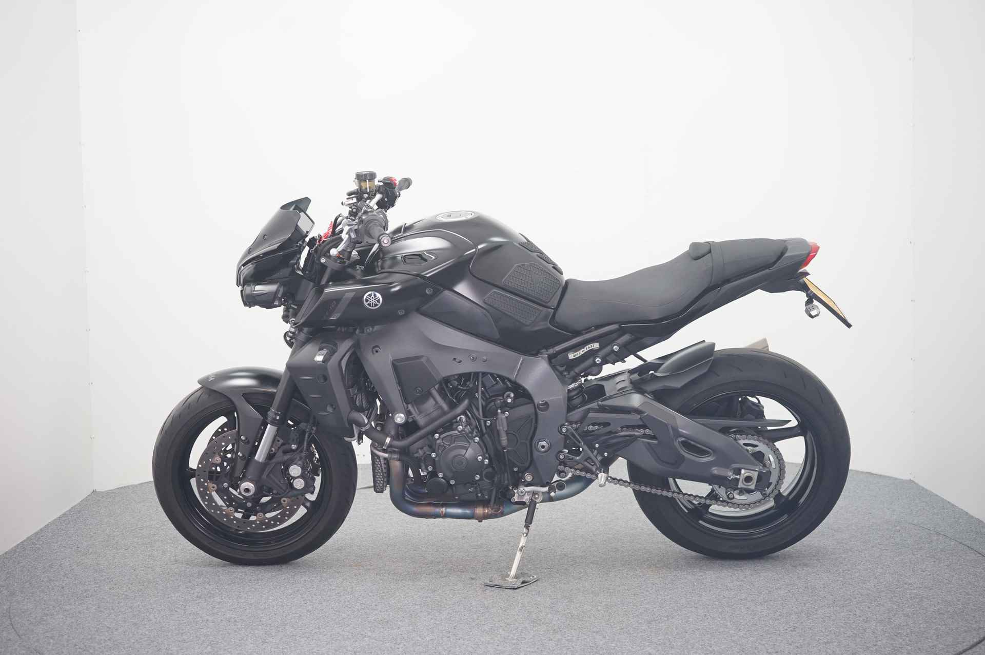 Yamaha MT-10 ABS - 5/19