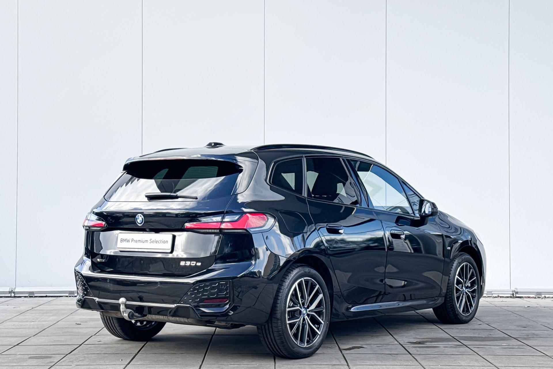 BMW 2 Serie Active Tourer 230e xDrive M-Sport 18 Inch / Comfort Acces / Electrische Zwenkhaak / Glazen Schuifdak / Adaptieve Led Koplampen / Driving Assistant Plus - 4/30