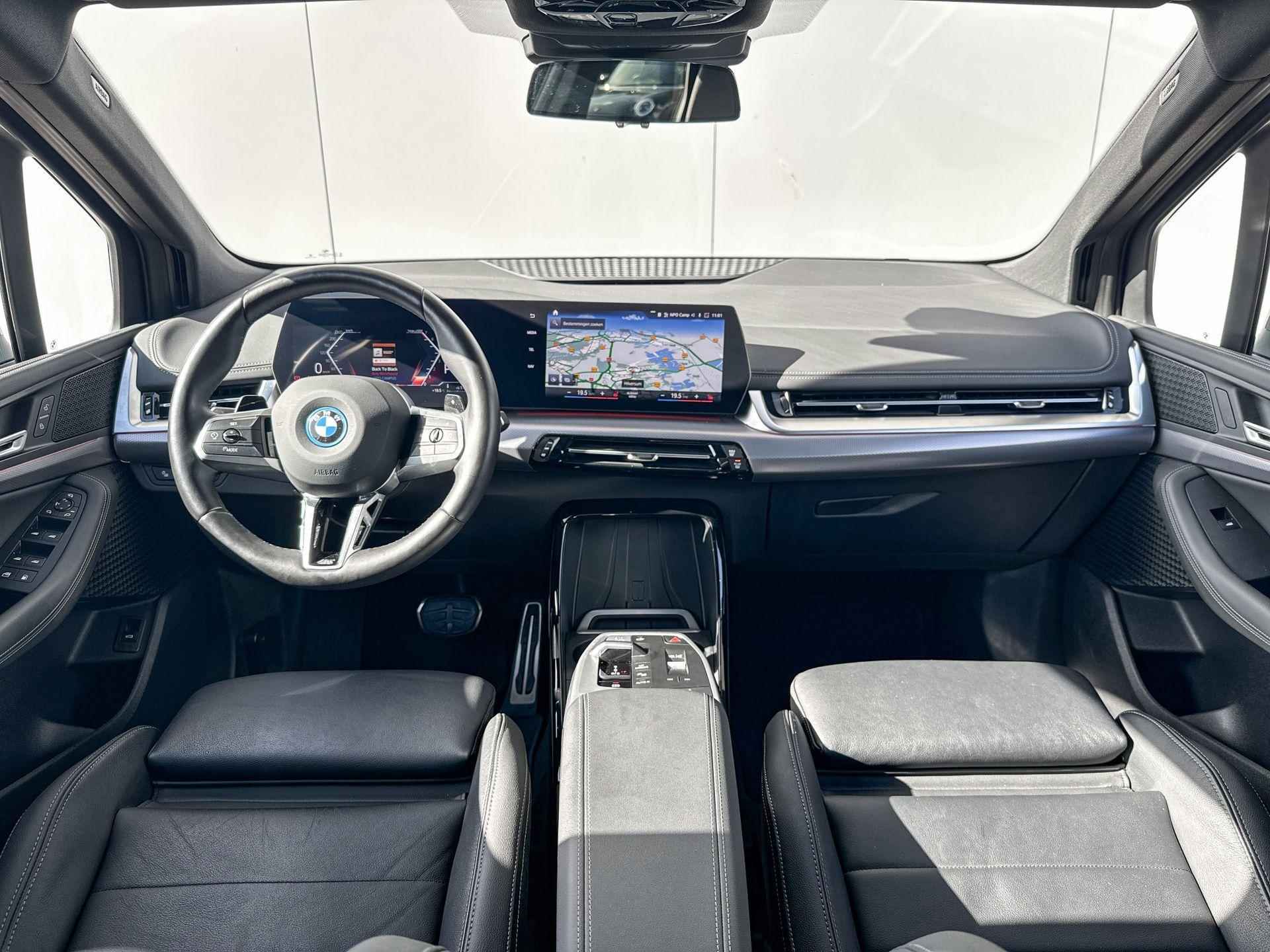 BMW 2 Serie Active Tourer 230e xDrive M-Sport 18 Inch / Comfort Acces / Electrische Zwenkhaak / Glazen Schuifdak / Adaptieve Led Koplampen / Driving Assistant Plus - 8/30