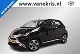 Toyota Aygo 1.0 VVT-i x-clusiv, Lm velgen, Climate control, Subwoofer, Parkeercamera, Keyless entry/start, Navigatiesysteem!