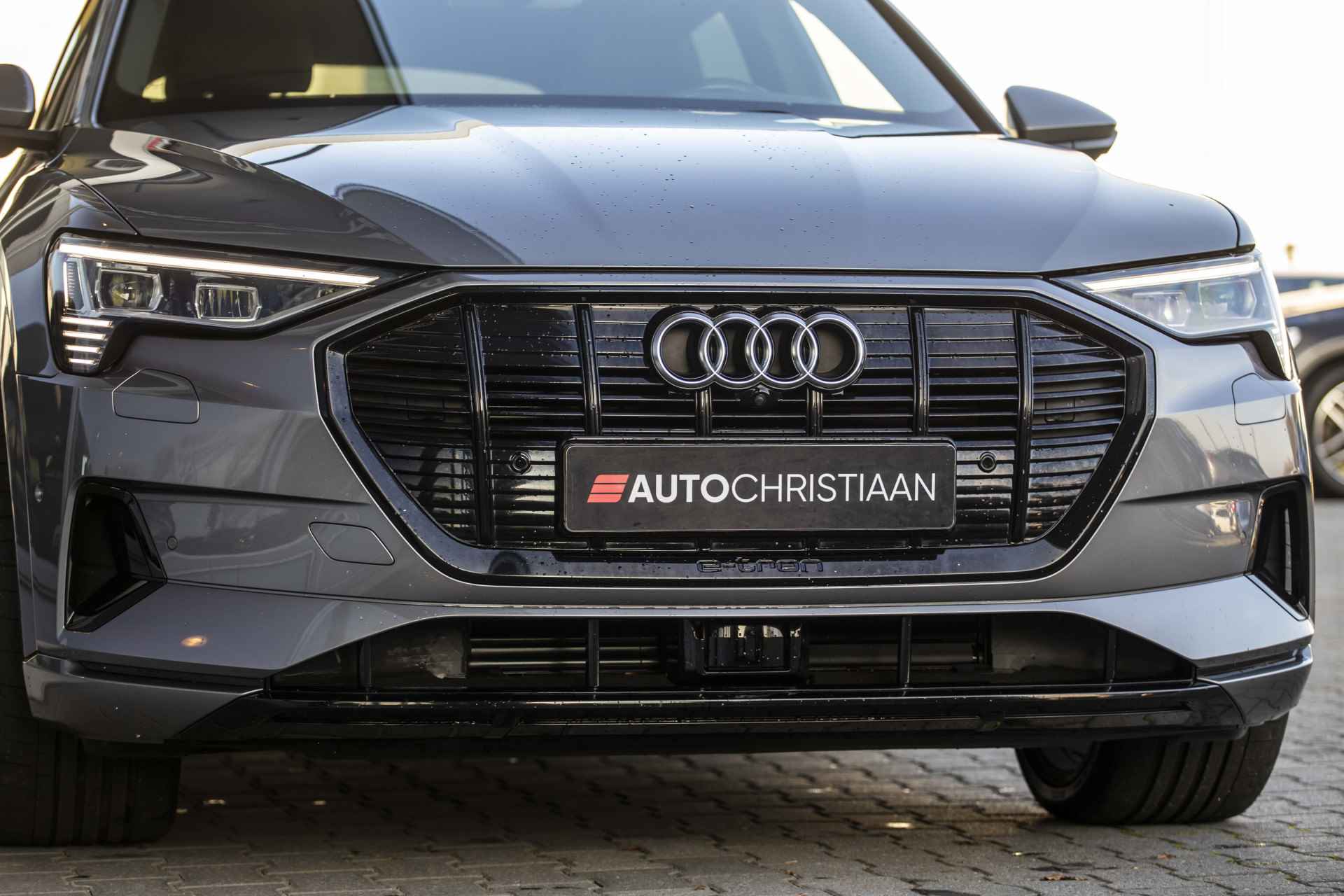 Audi e-tron 55 quattro Pro Line Plus 95 kWh | Pano | B&O | 360° graden | Head-Up - 19/43