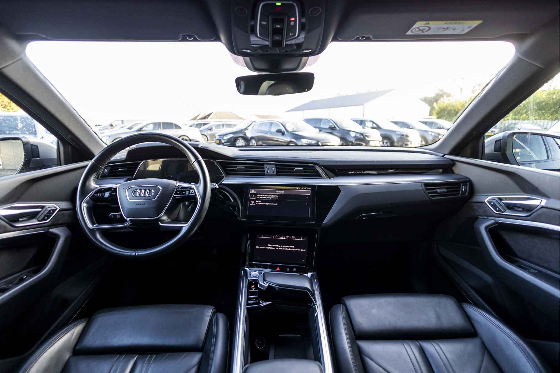 Audi e-tron 55 quattro Pro Line Plus 95 kWh | Pano | B&O | 360° graden | Head-Up - 33/43