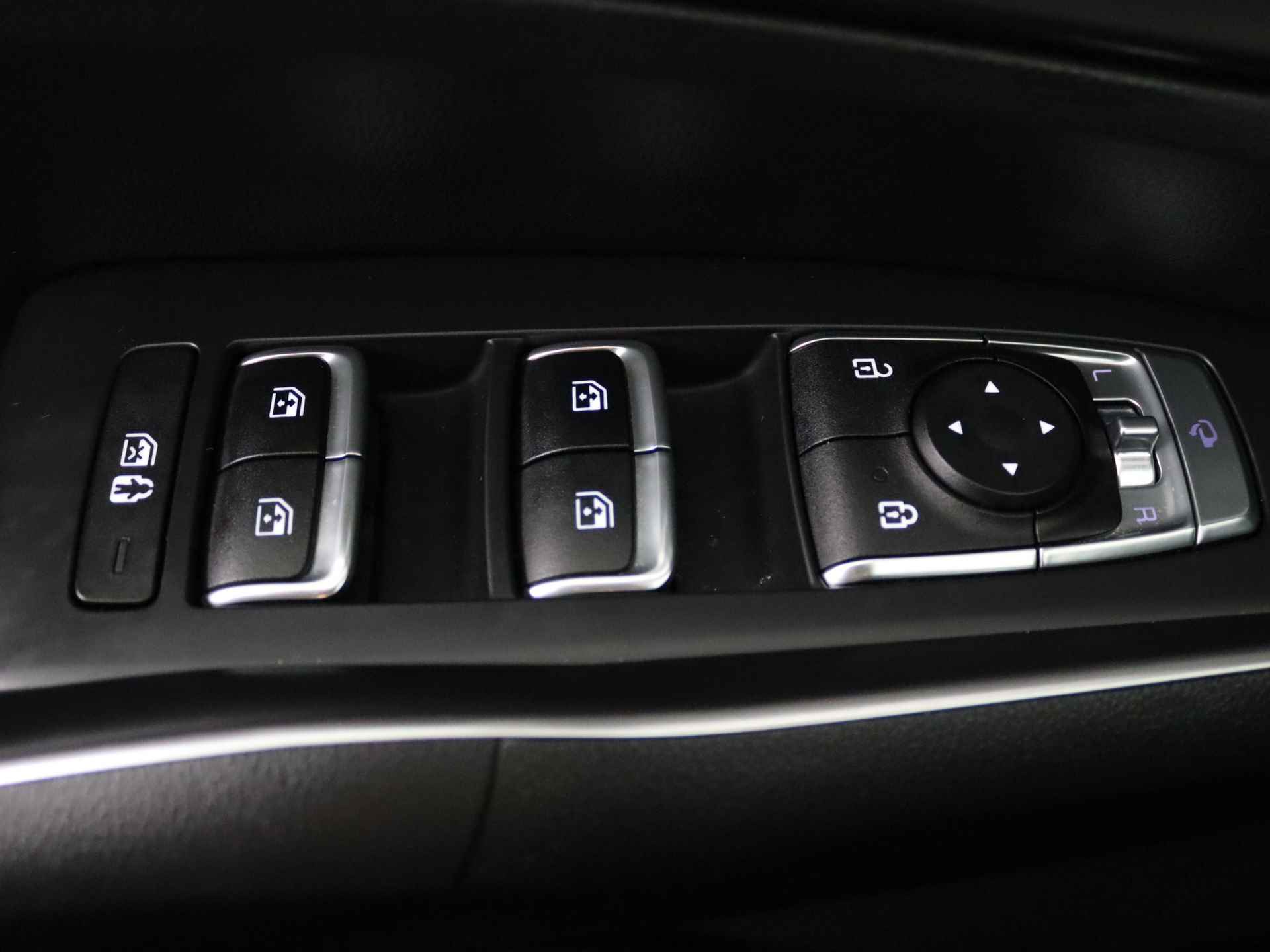 Kia Sorento 1.6 T-GDI Hybrid 2WD Dynamic Line | 7-Persoons | Adaptive Cruise Control | Apple Carplay/Android Auto | File assistent | Inclusief KIA Garantie tot 16-04-2028 - 31/43