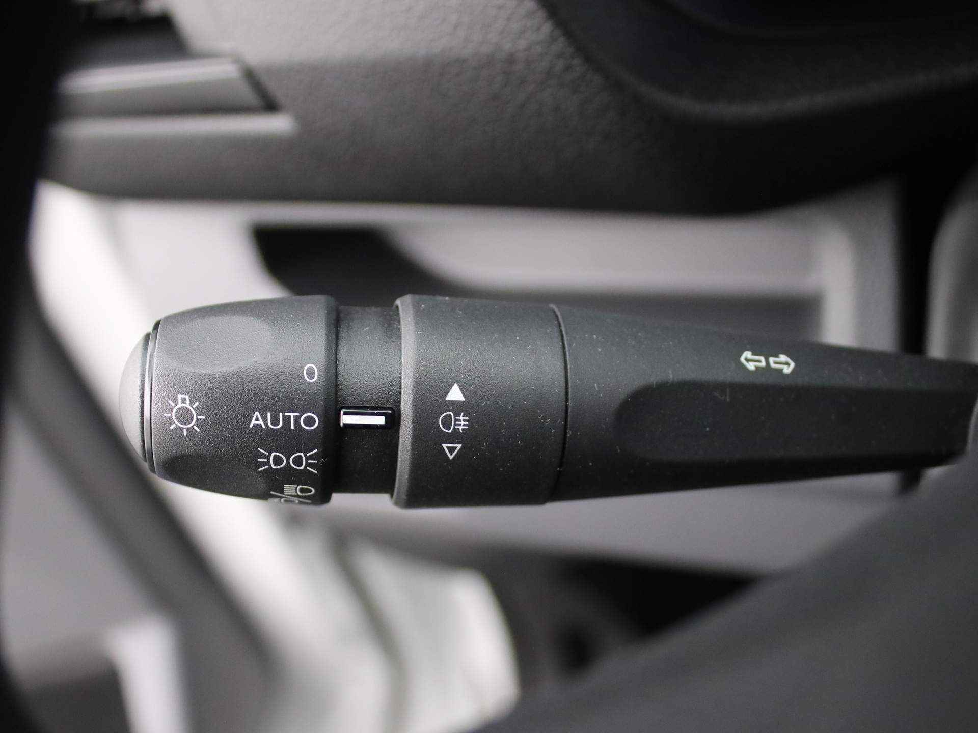 Peugeot Expert 1.5 BlueHDI 100 Compact Profit+ | Trekhaak | Half Leder | Carplay | Cruise C. | Airco | Bluetooth | Park Assist | DAB+ | | Schuifdeur Rechts | - 20/27